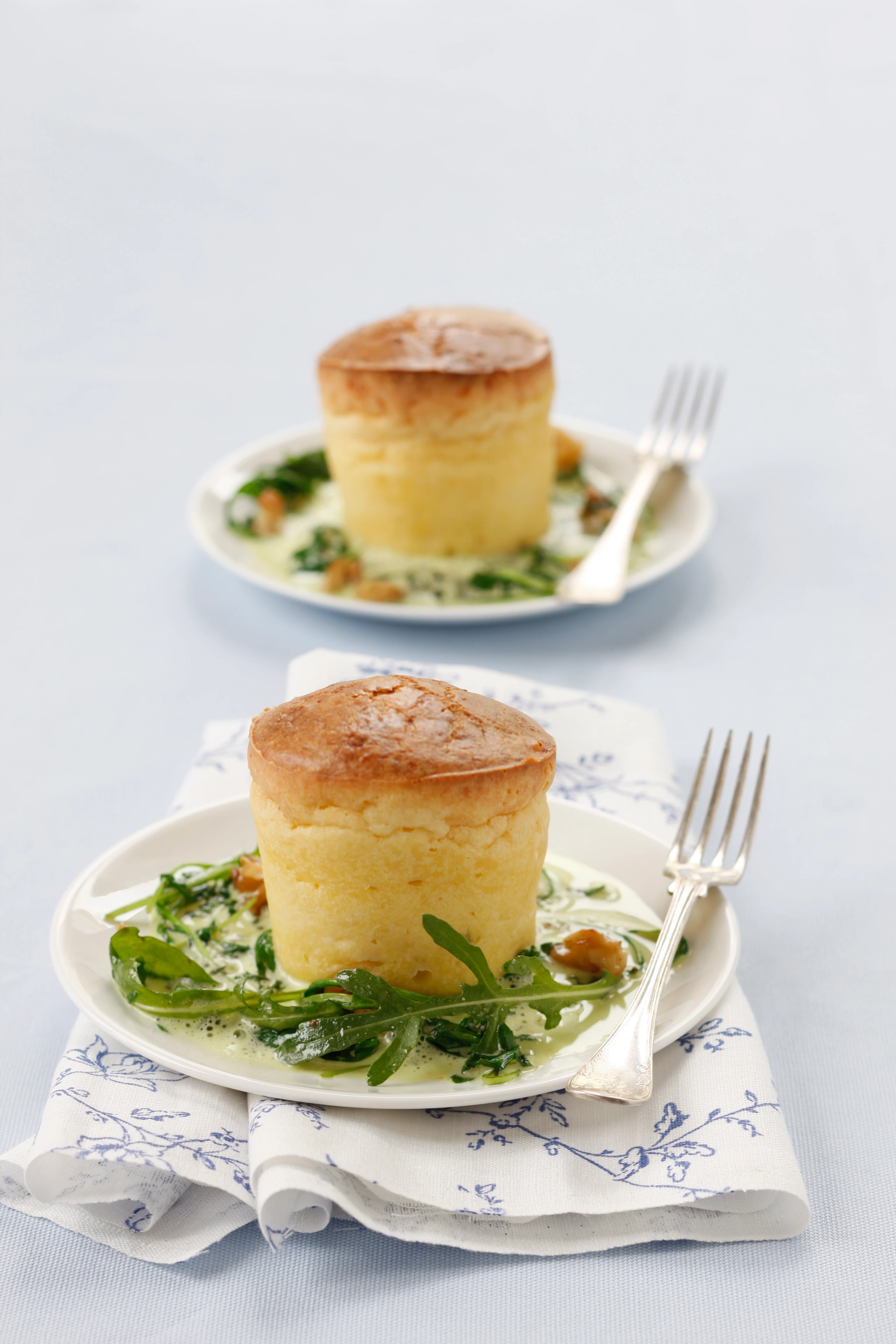 Käseauflauf mit Petersilsauce