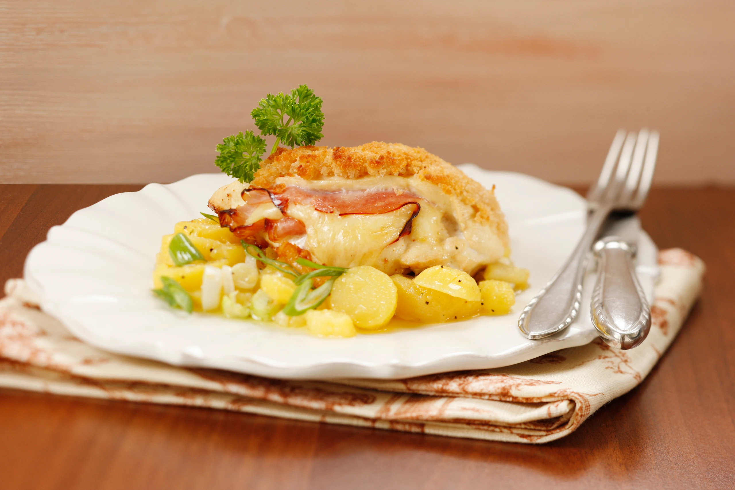 Hühnerbrustfilets mit Schinken-Käsefülle