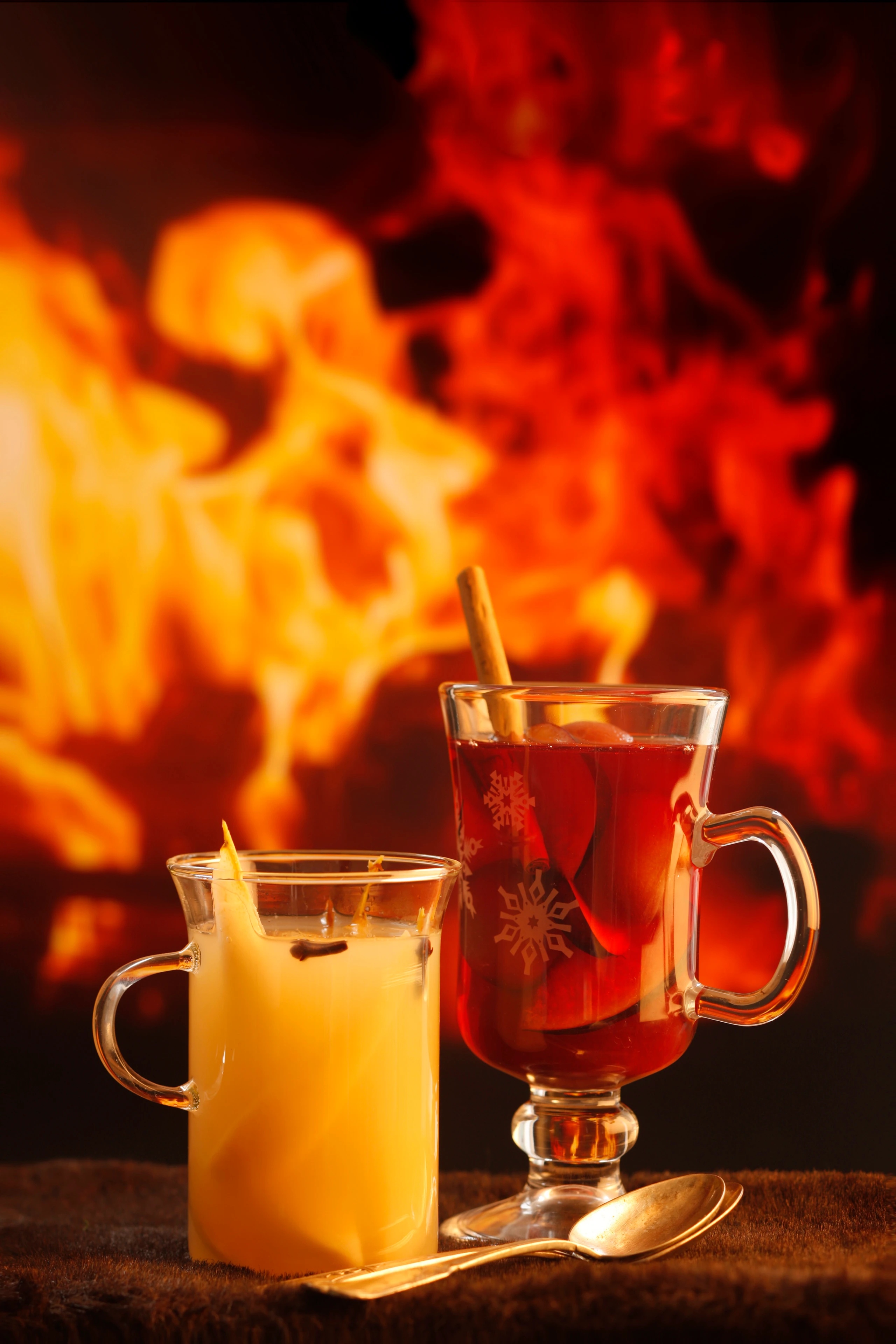 Heiße Birne und Zwetschken-Glühwein