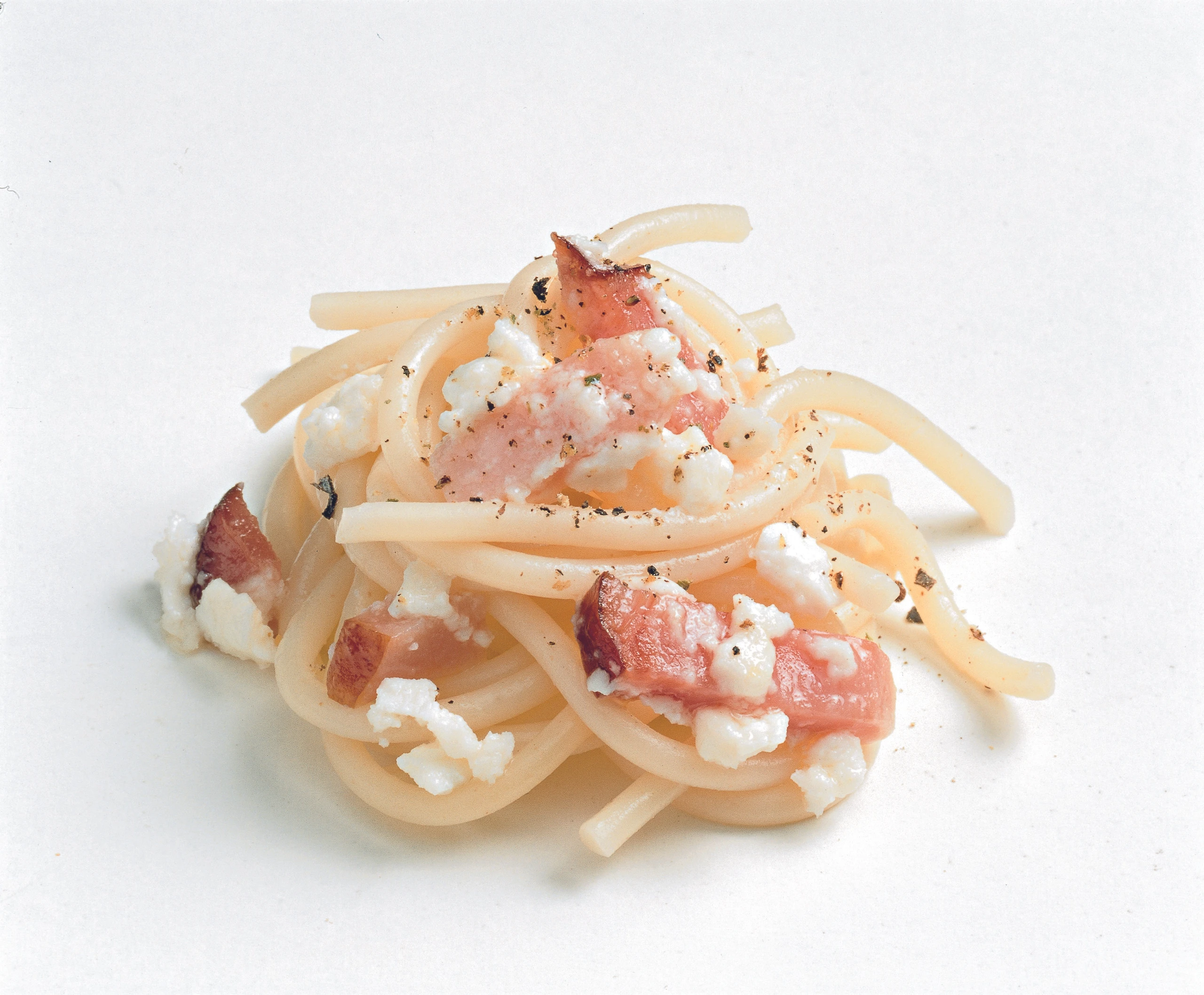 Spaghetti mit Speck und Schafkäse