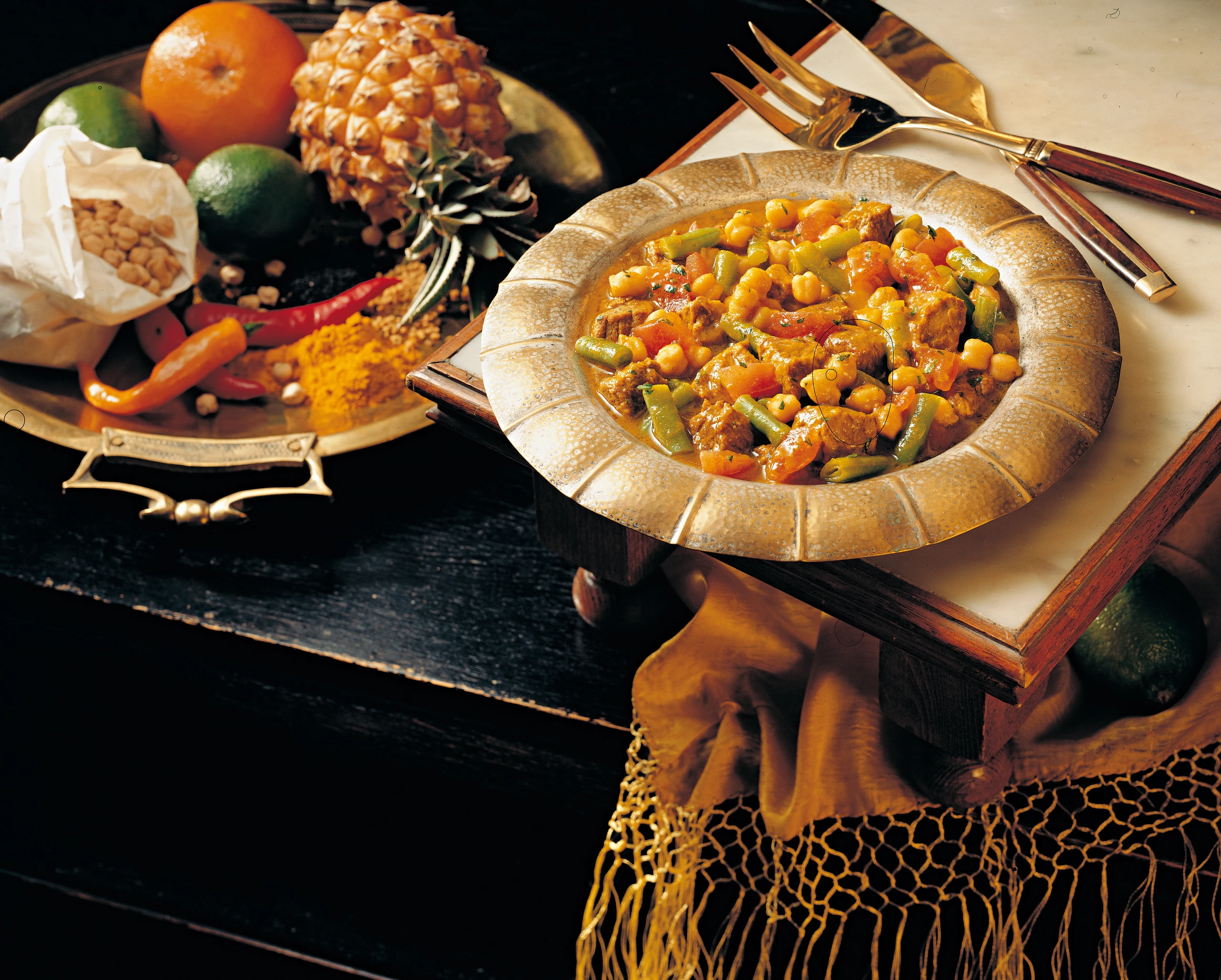 Rindfleisch mit Fisolen und Kichererbsen