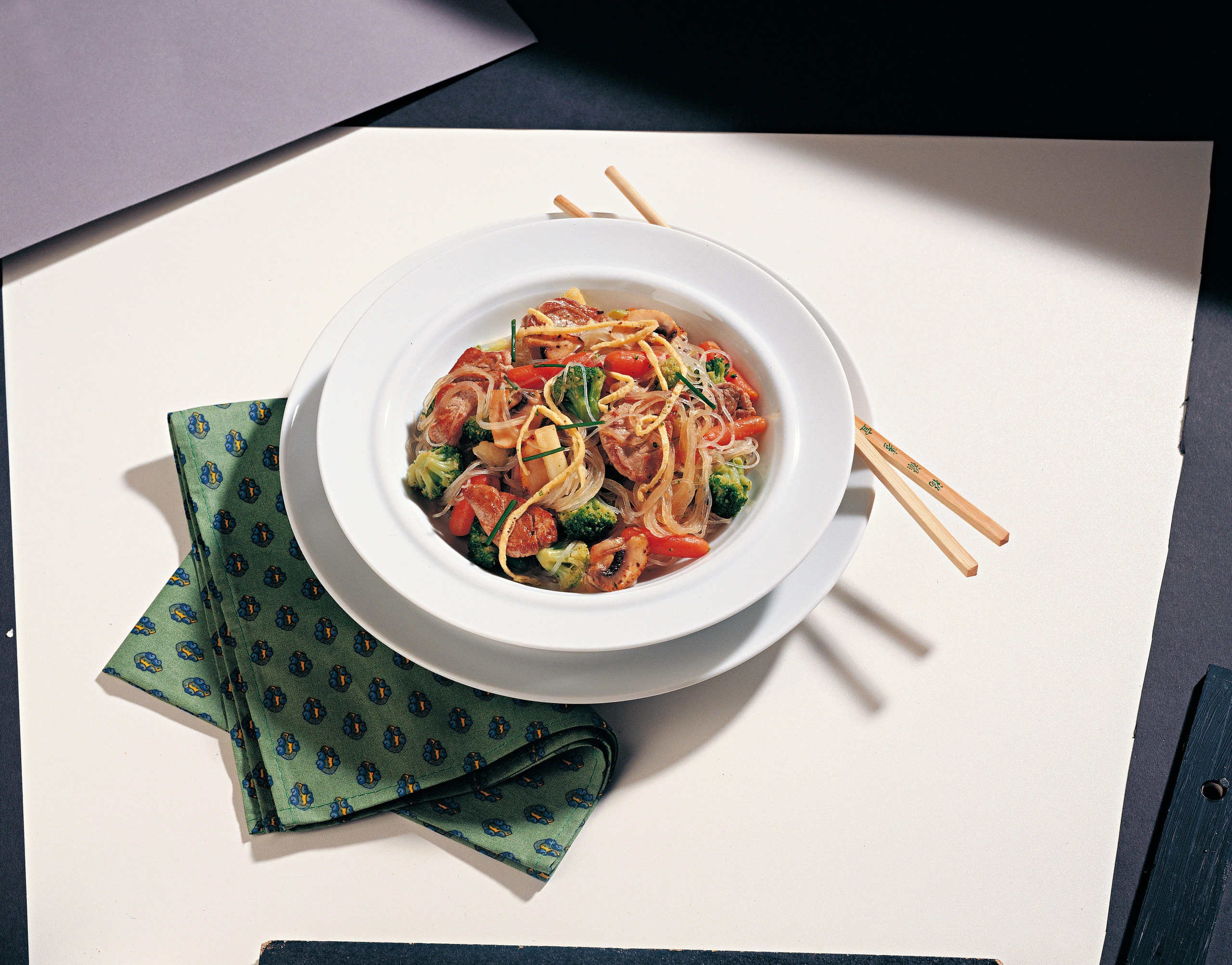 Glasnudeln mit Schweinsfilet