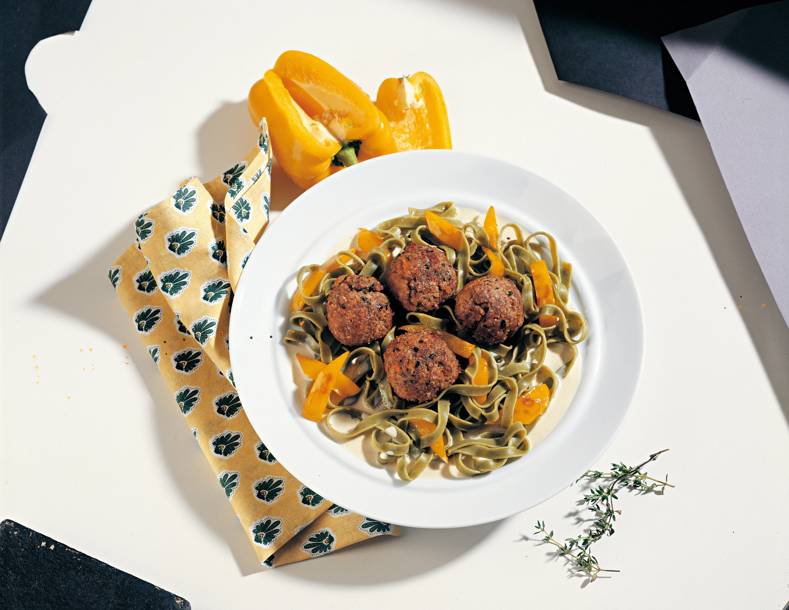 Fleischbällchen mit Kapernsauce