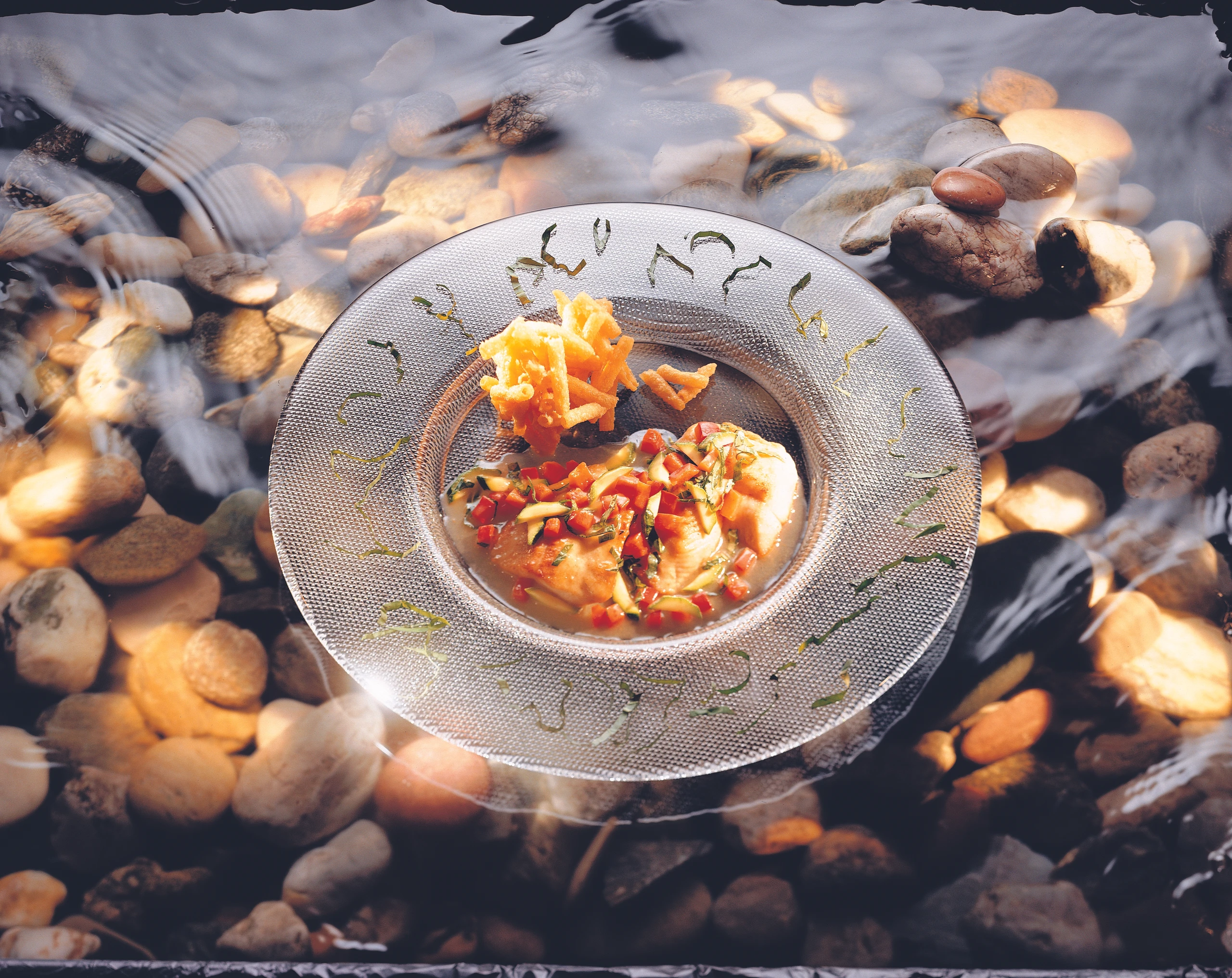 Gebratener Hecht mit Gemüsesauce