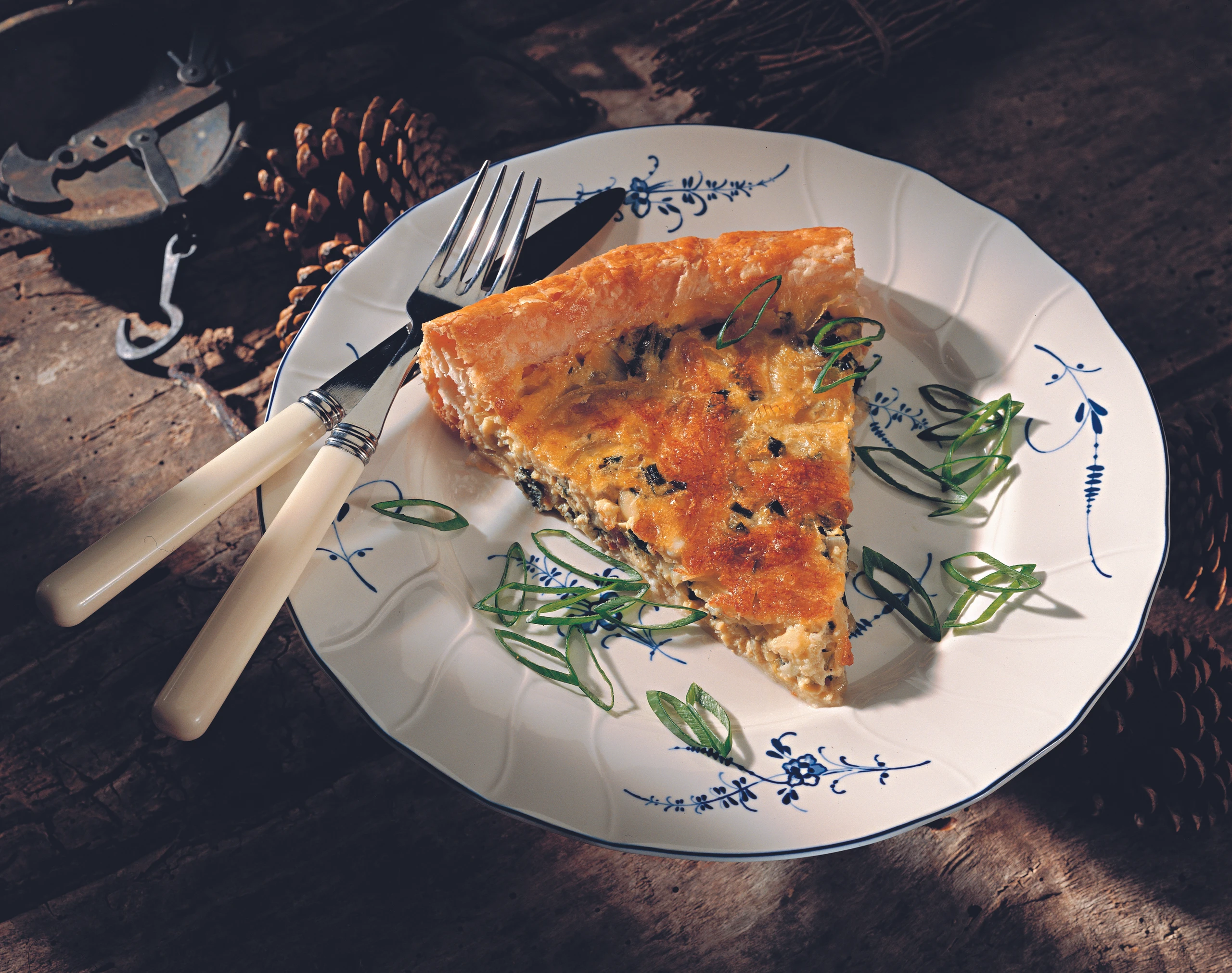 Zwiebelkuchen mit Jungzwiebeln