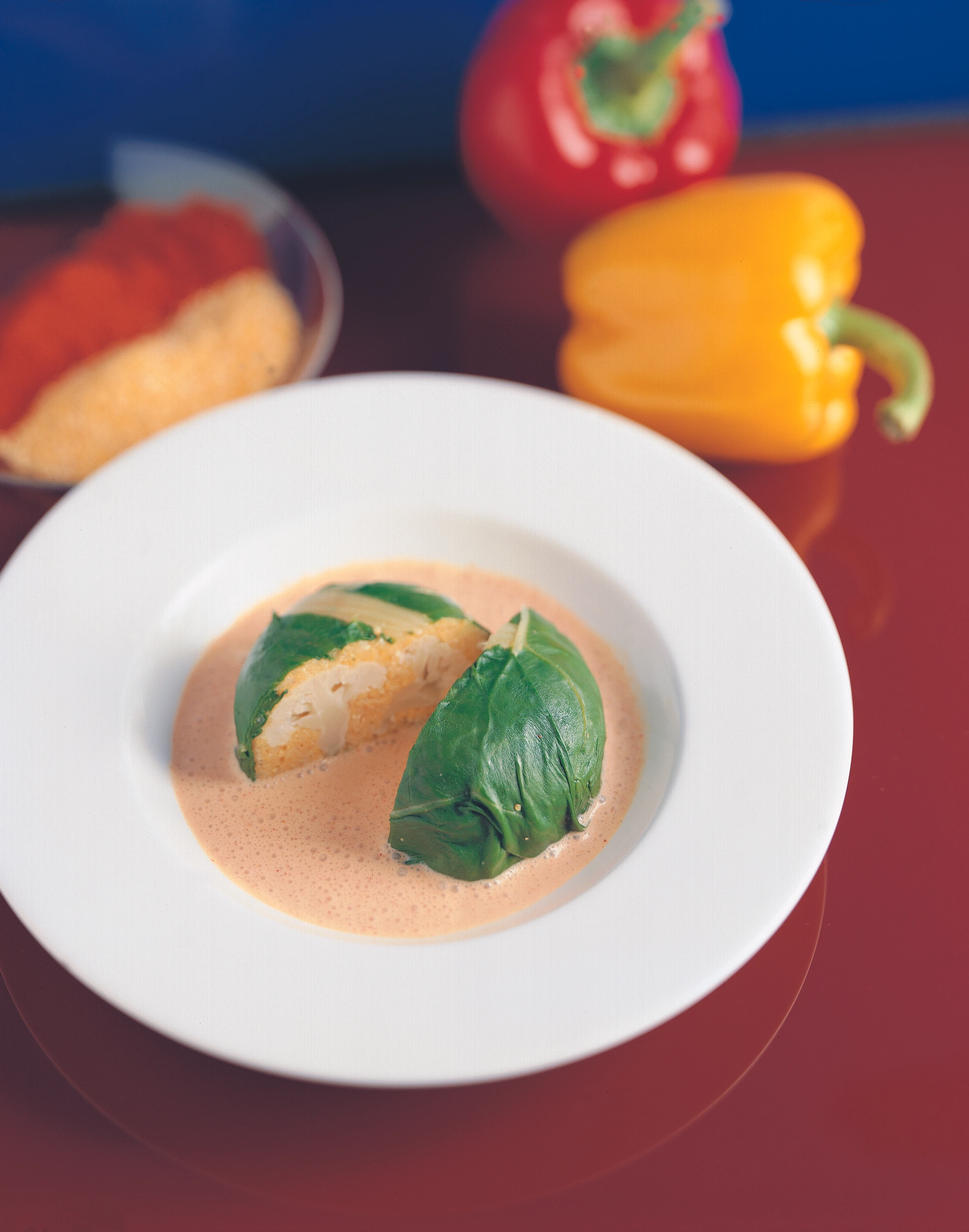 Karfiol-Polenta-Aufläufe mit Paprikasauce