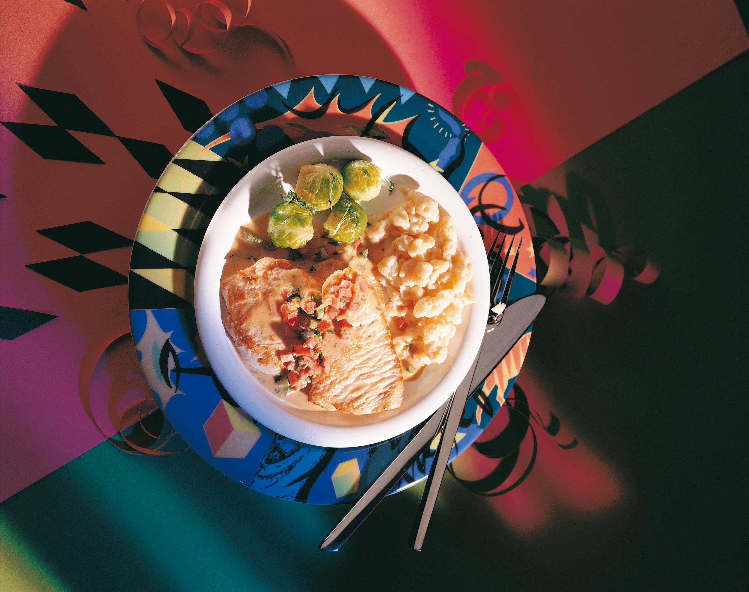 Putenschnitzel mit pikanter Sauce