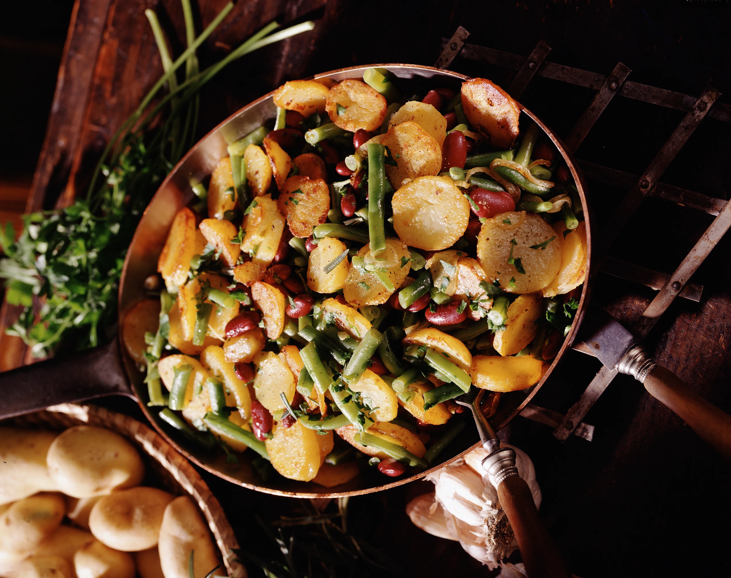 Erdäpfel-Bohnen-Pfanne