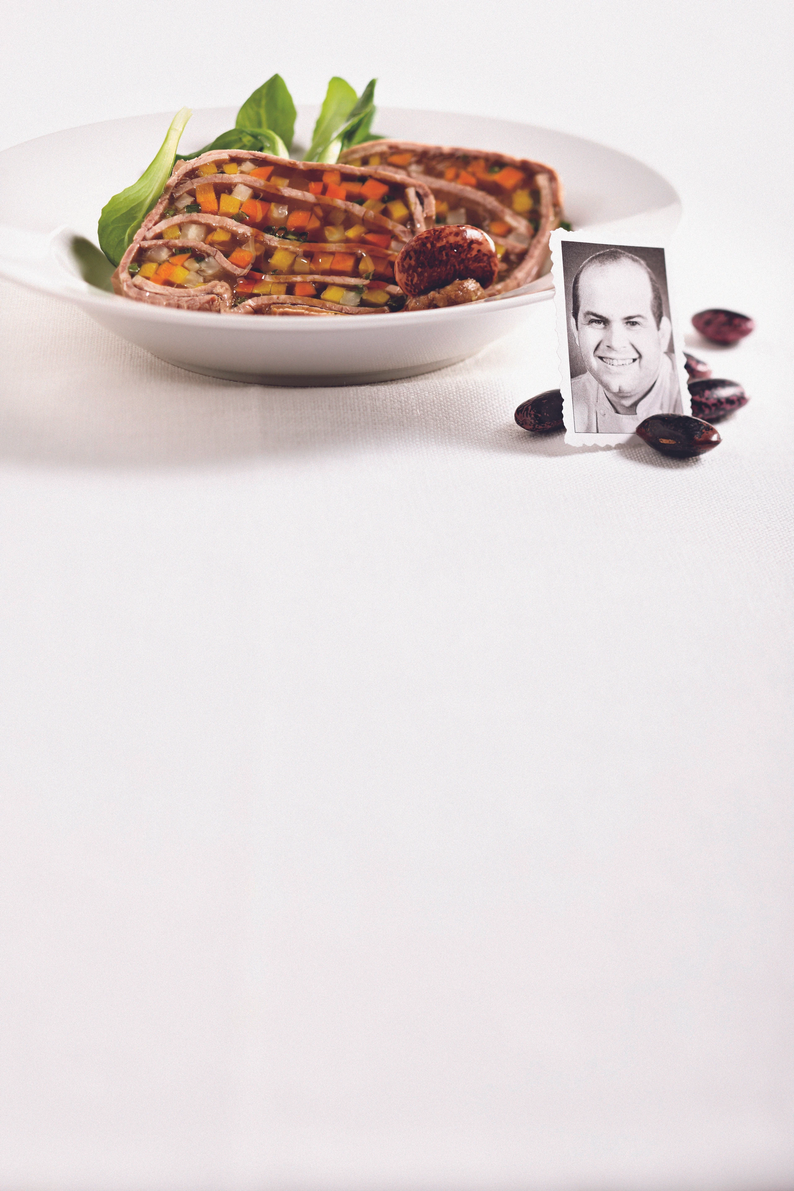 Tafelspitz-Sulz mit Käferbohnencreme