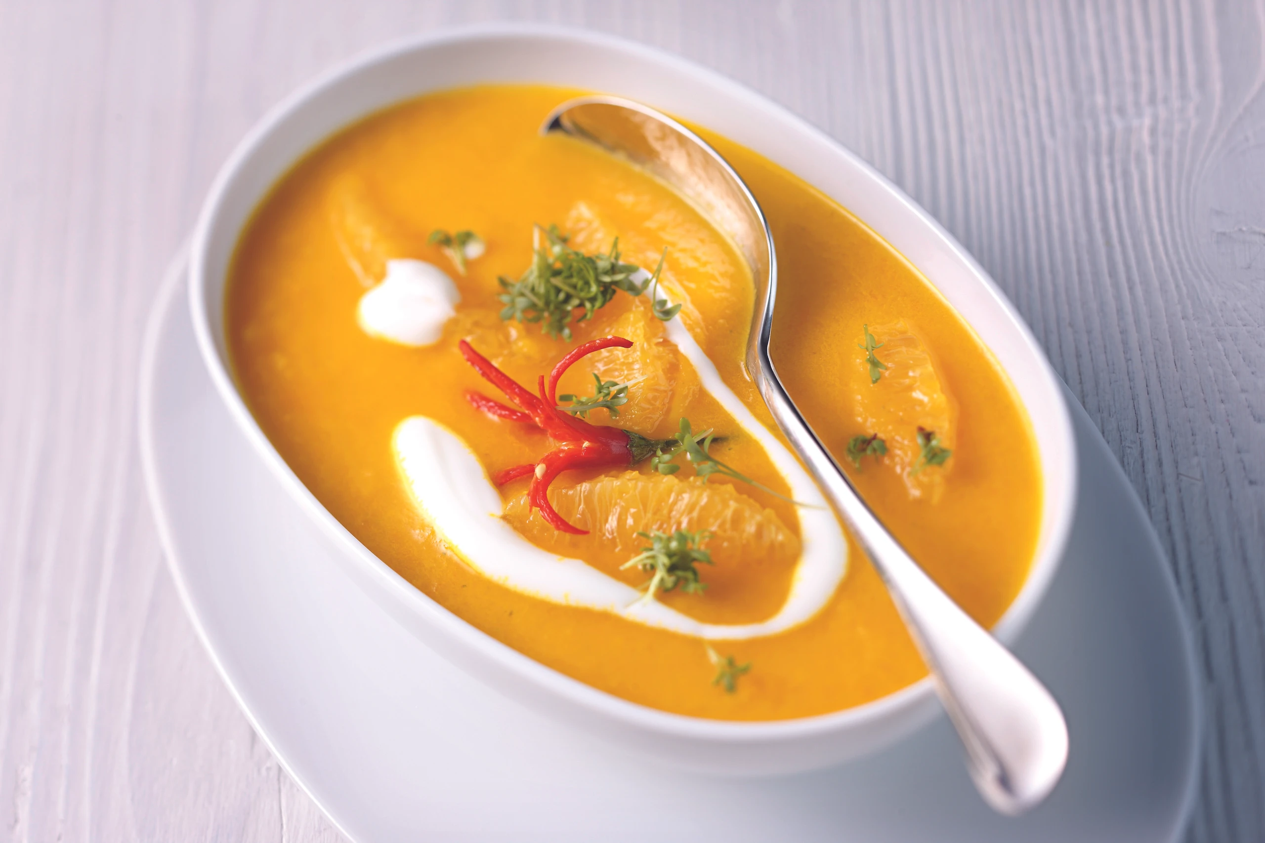 Schnelle Karotten-Orangensuppe