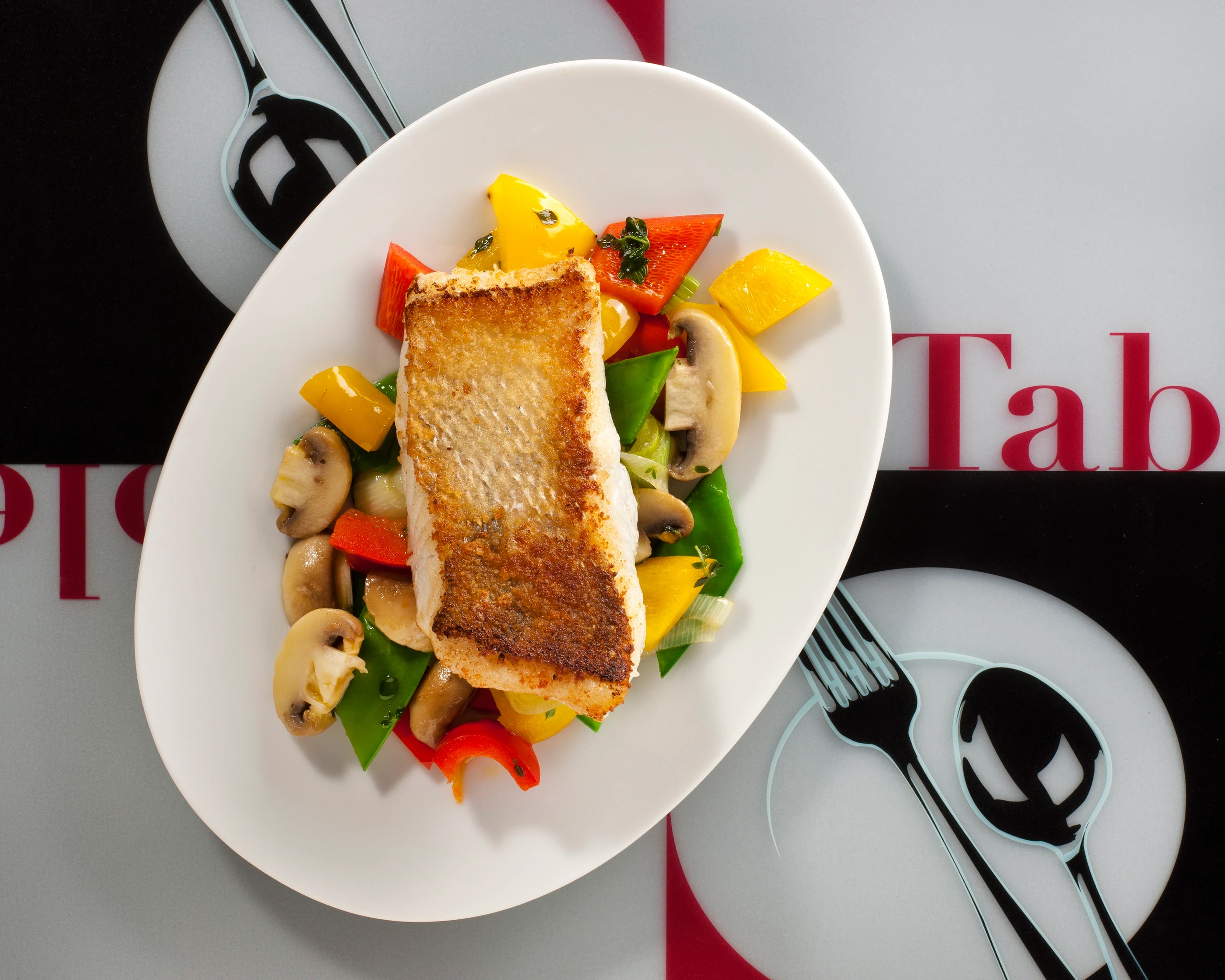 Zanderfilet auf Gemüse