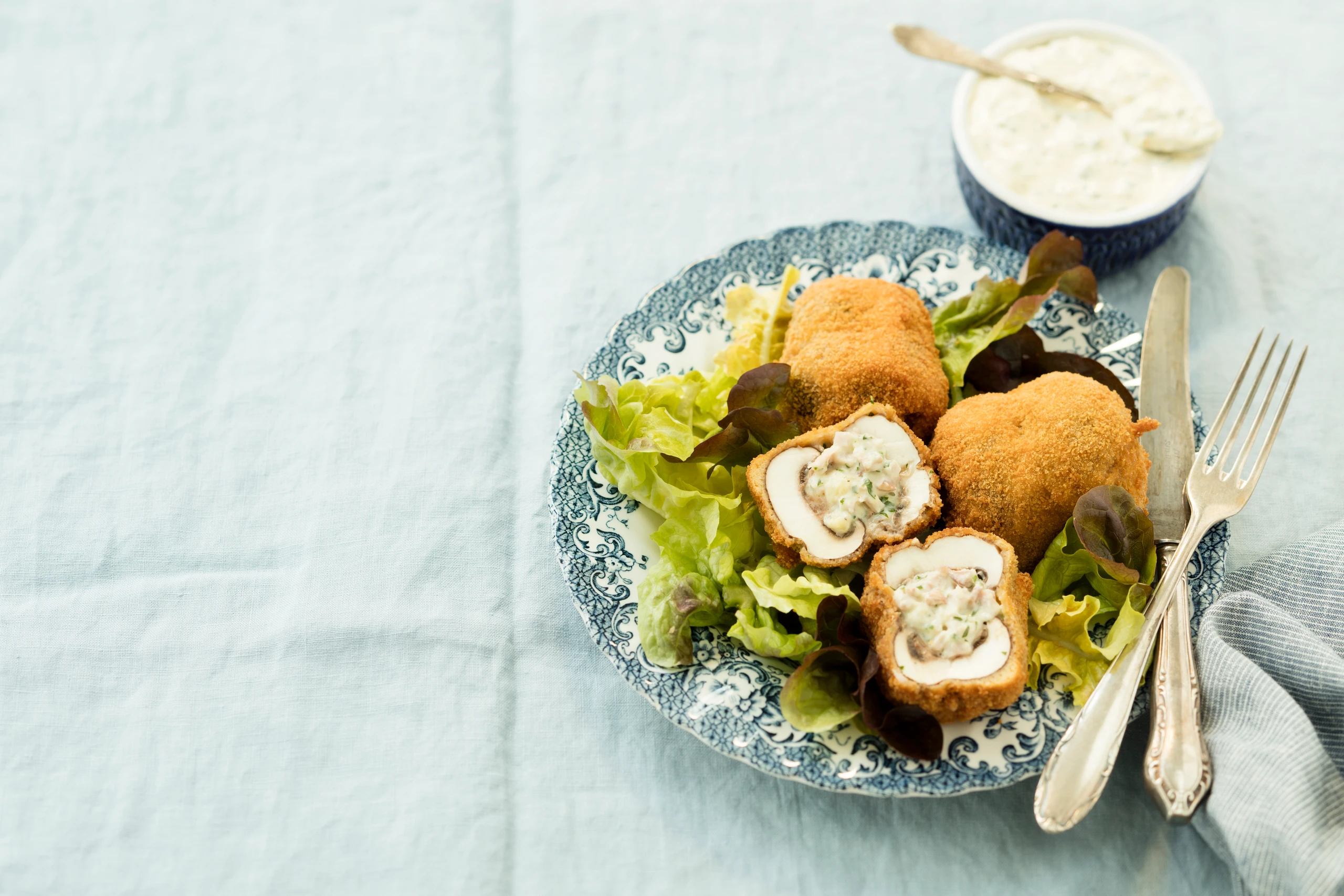 Champignons mit Schinken-Käsefülle