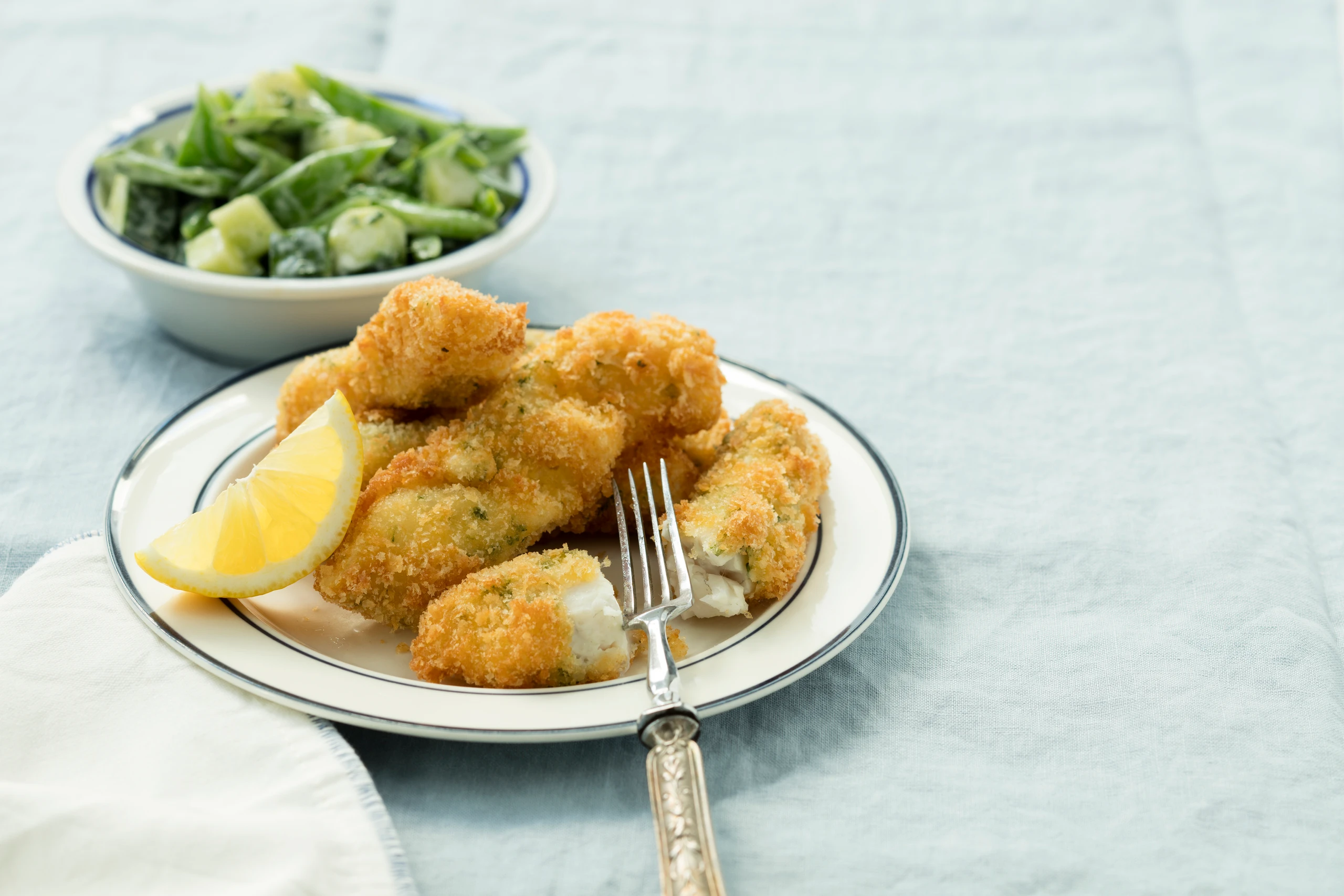 Fischstäbchen mit Kräuterpanier