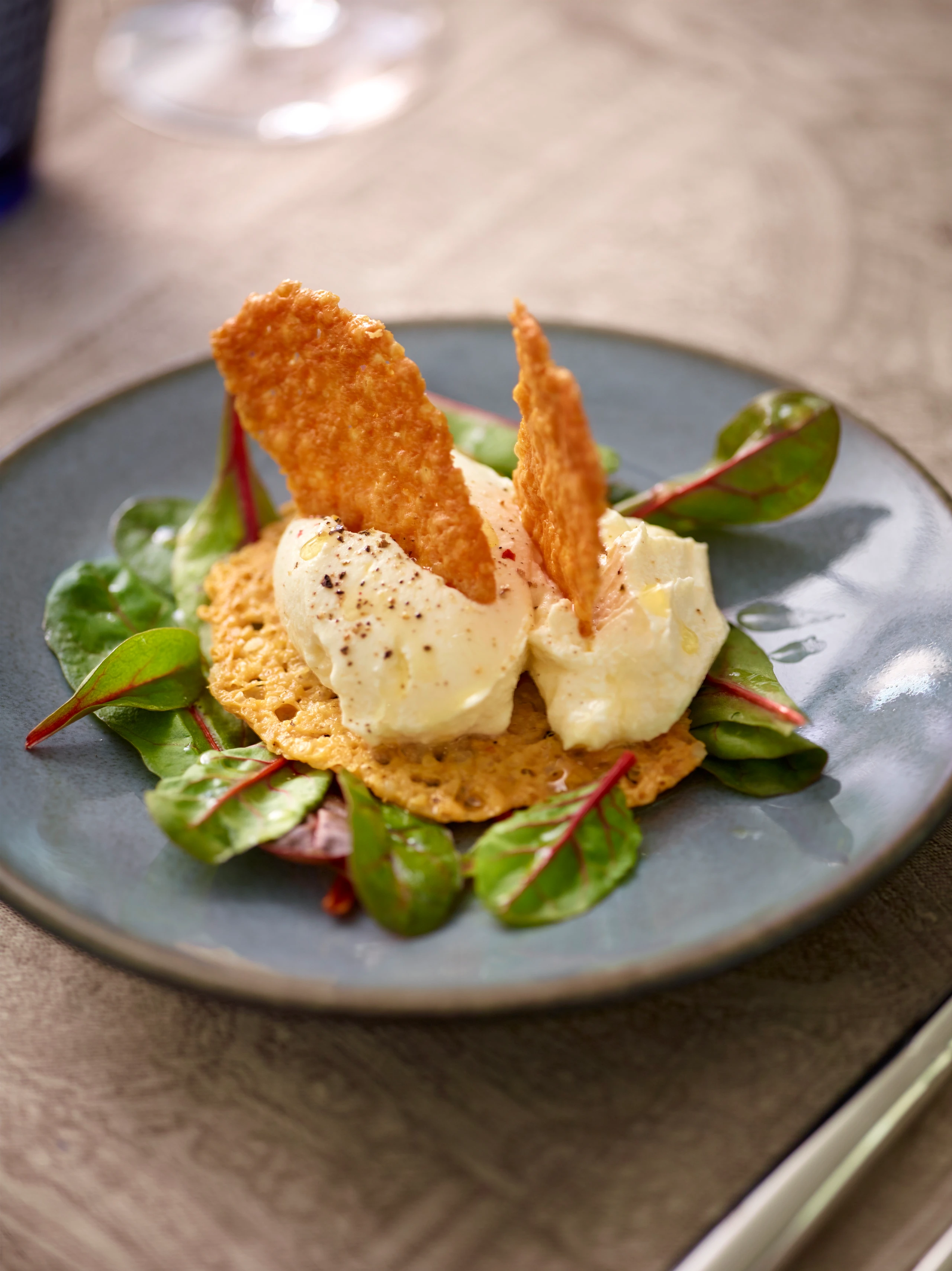 Parmesan-Kekse mit Frischkäse