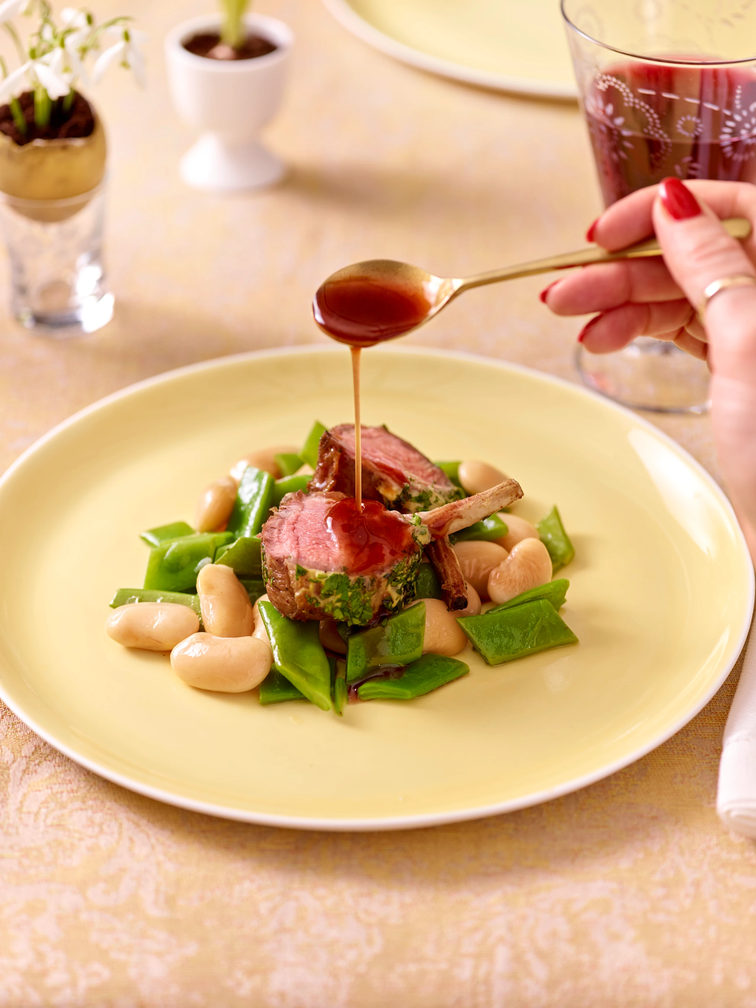 Spalierbraten vom Lamm mit Bohnengemüse