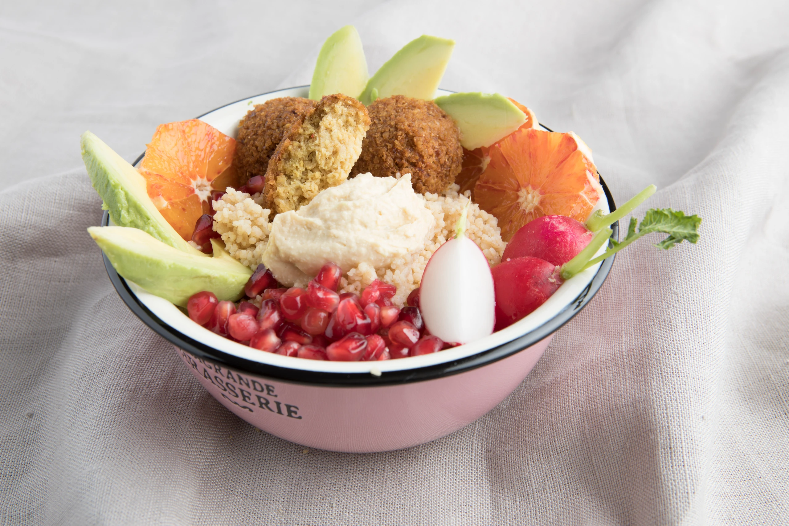 Falafel-Hummus-Bowl