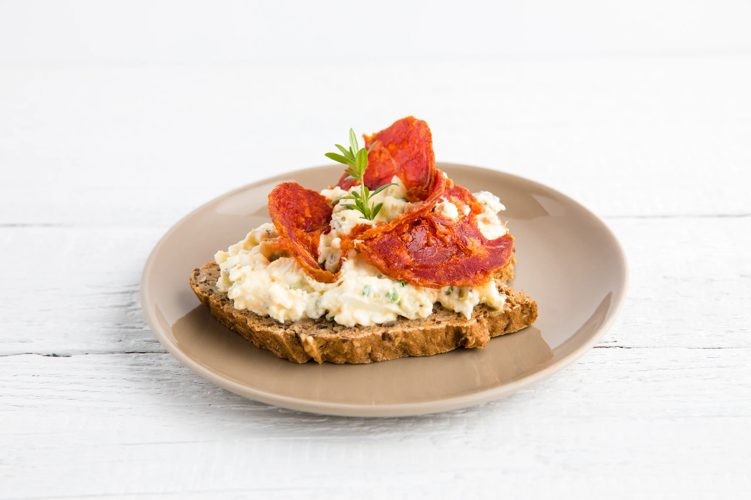 Eiaufstrich mit Chorizo