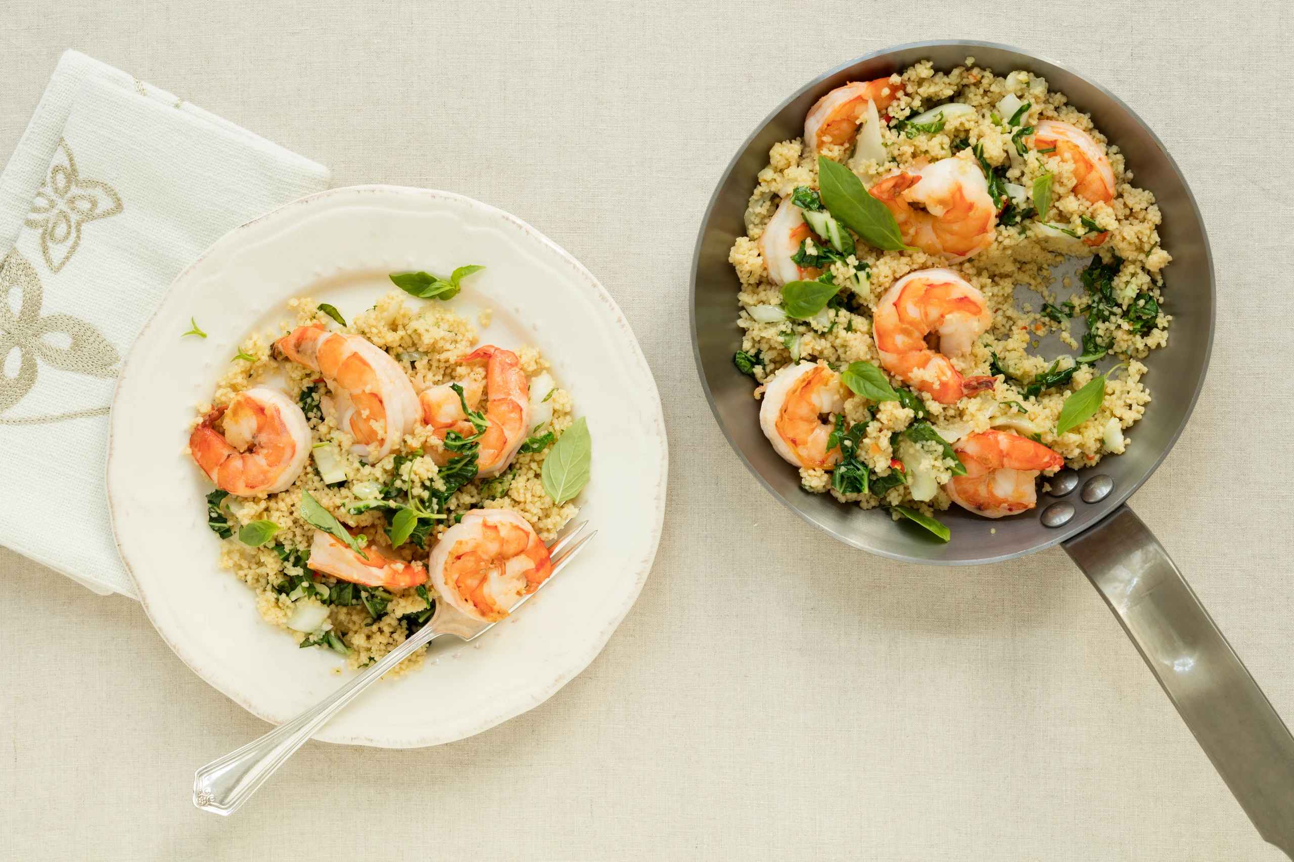 Garnelen-Couscous mit Thai-Basilikum