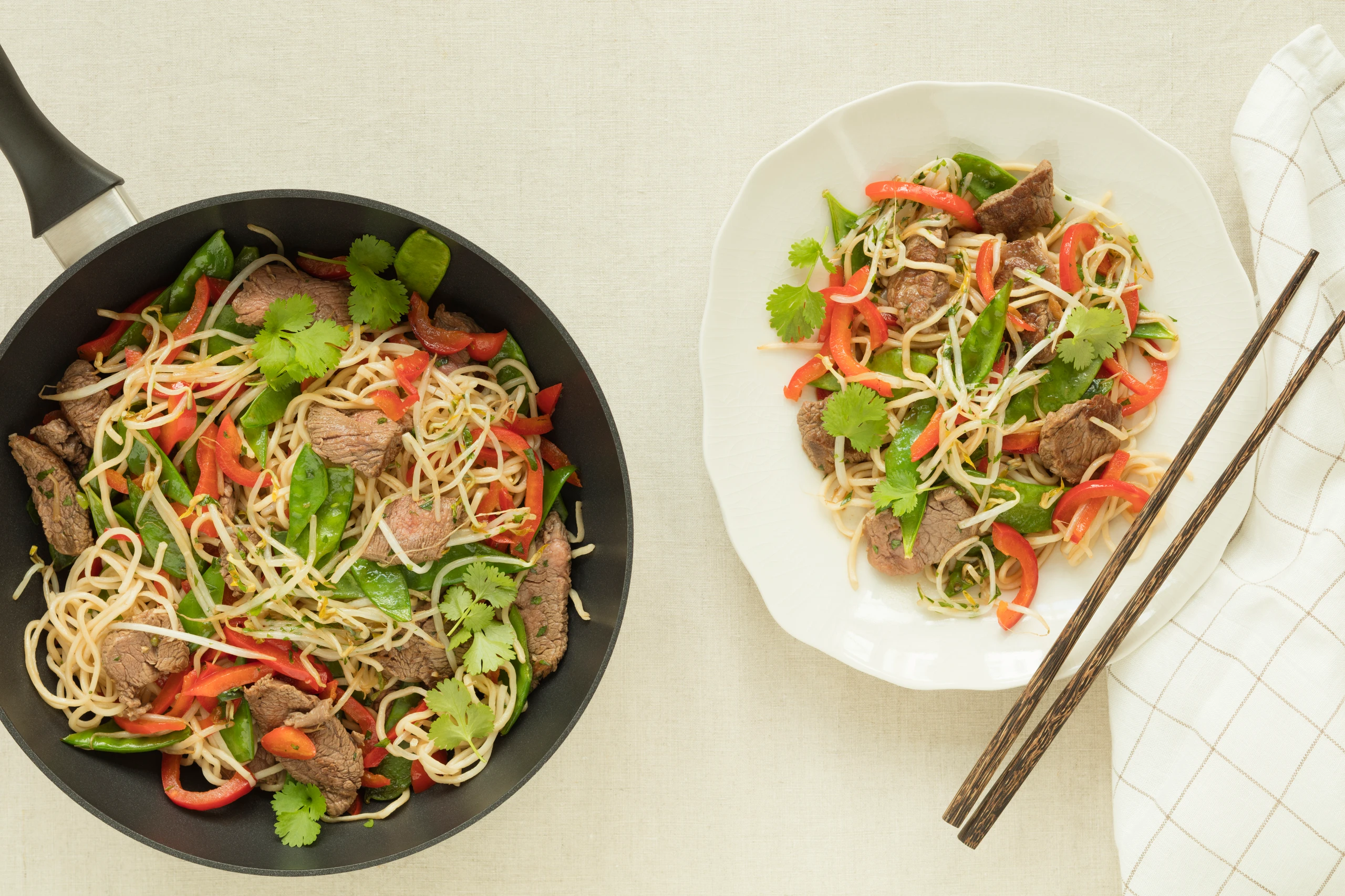 Rindfleisch mit Eiernudeln