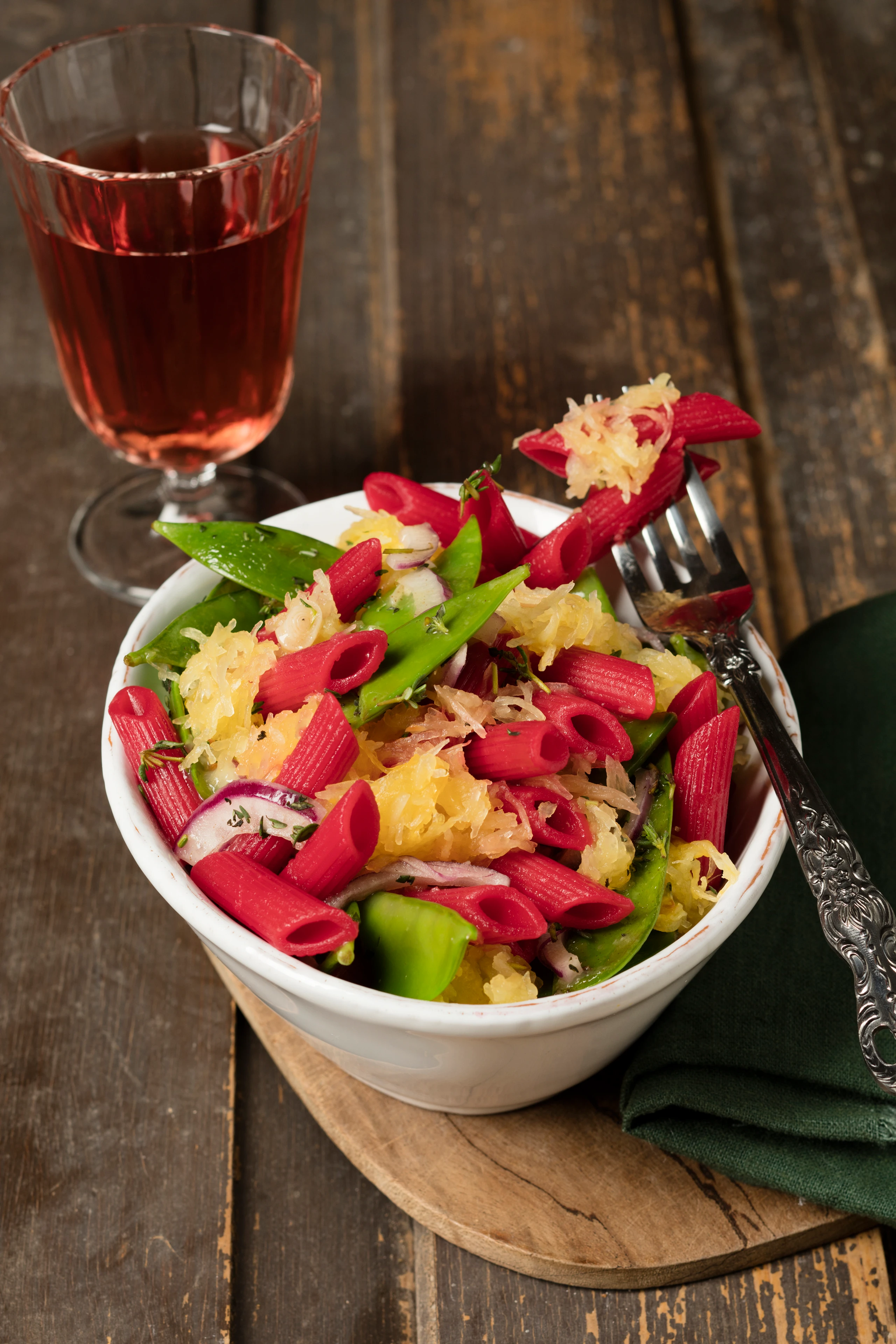 Penne mit Kürbis und Zuckerschoten