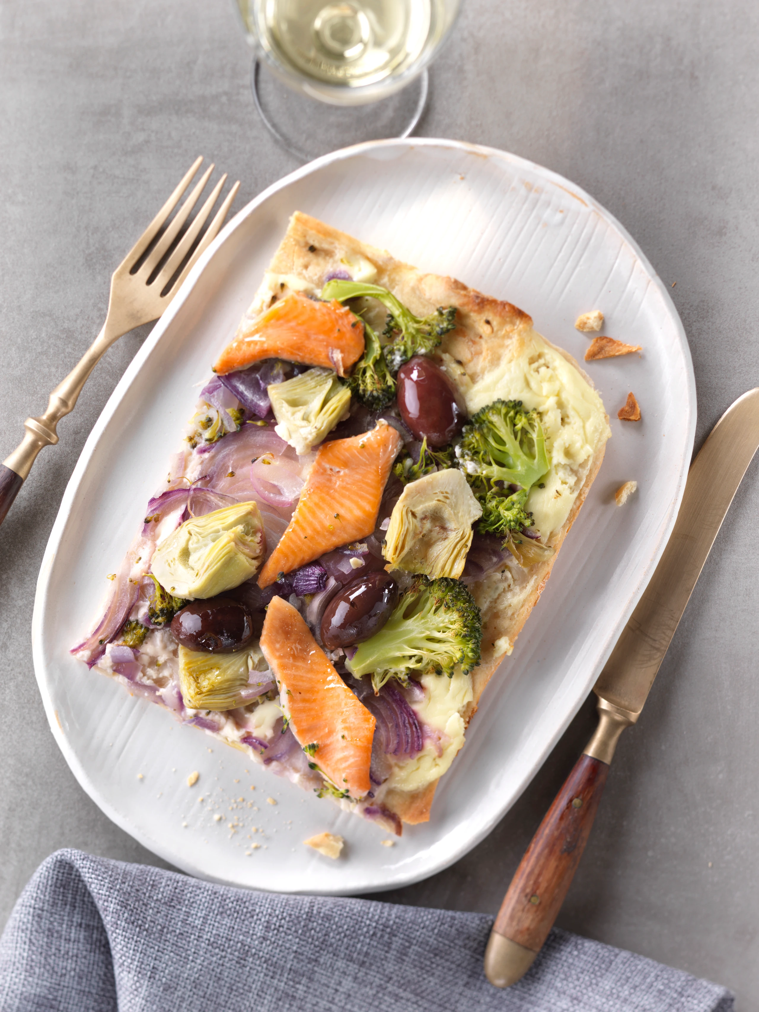 Flammkuchen mit Lachsforelle