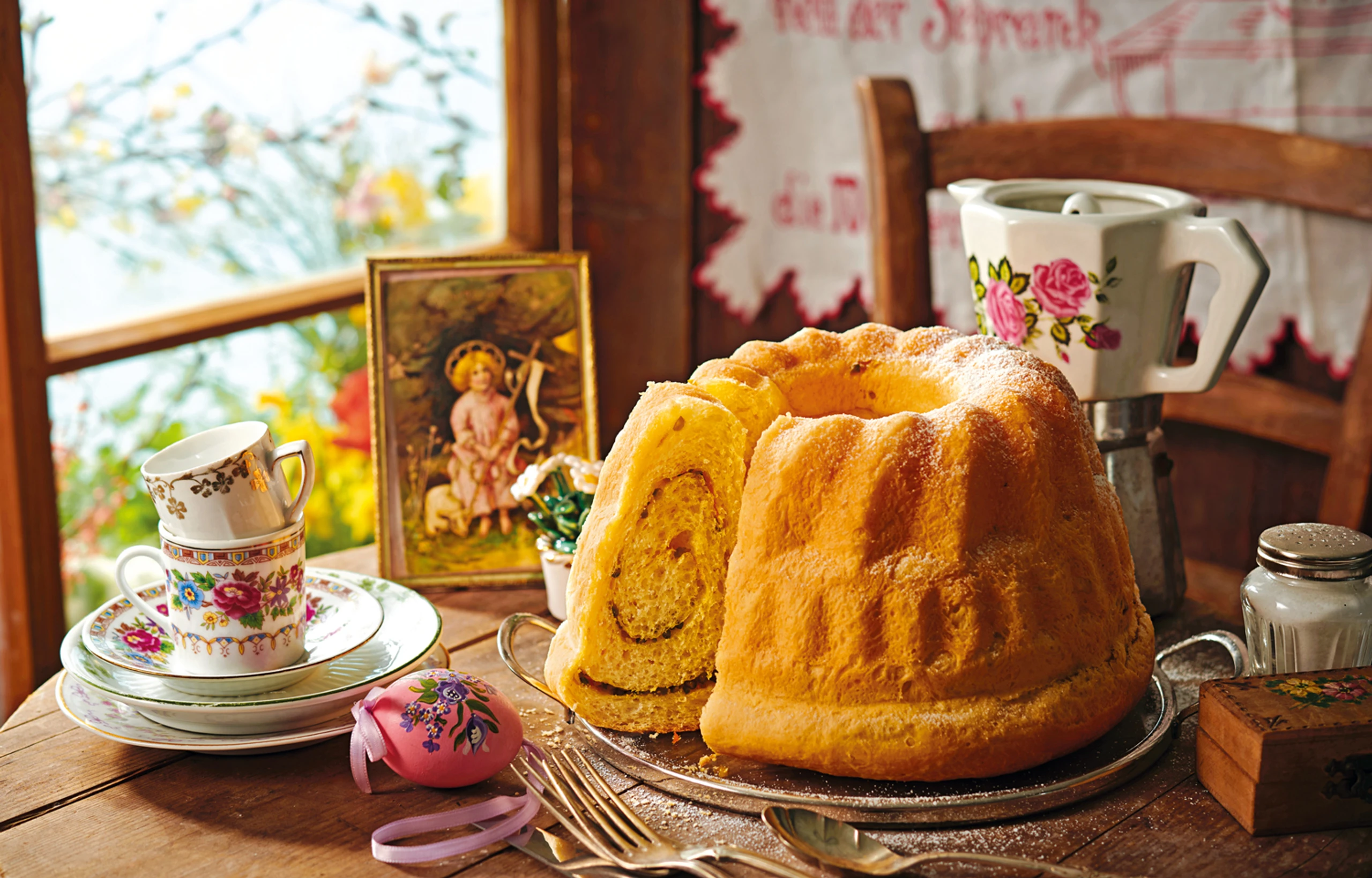 Reindling mit Orangenbutter und Pistazien