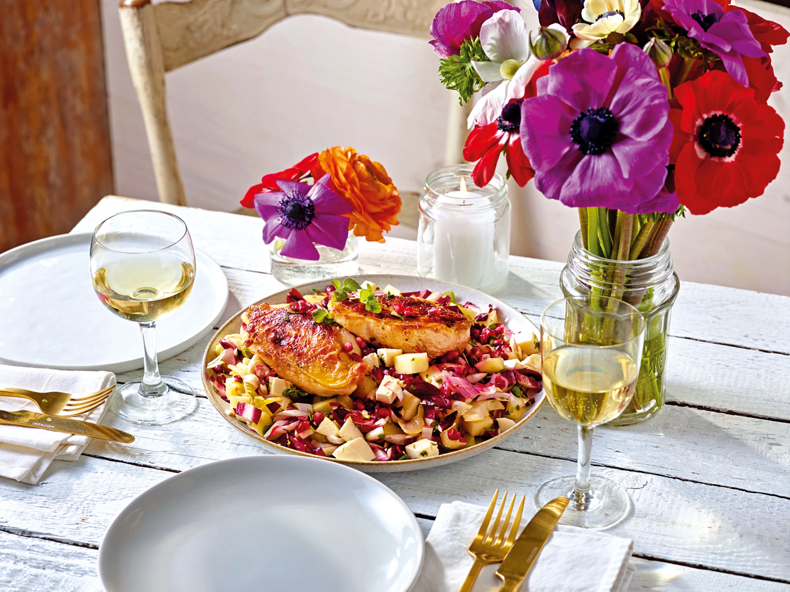 Radicchio-Fenchelsalat mit gegrillter Hühnerbrust