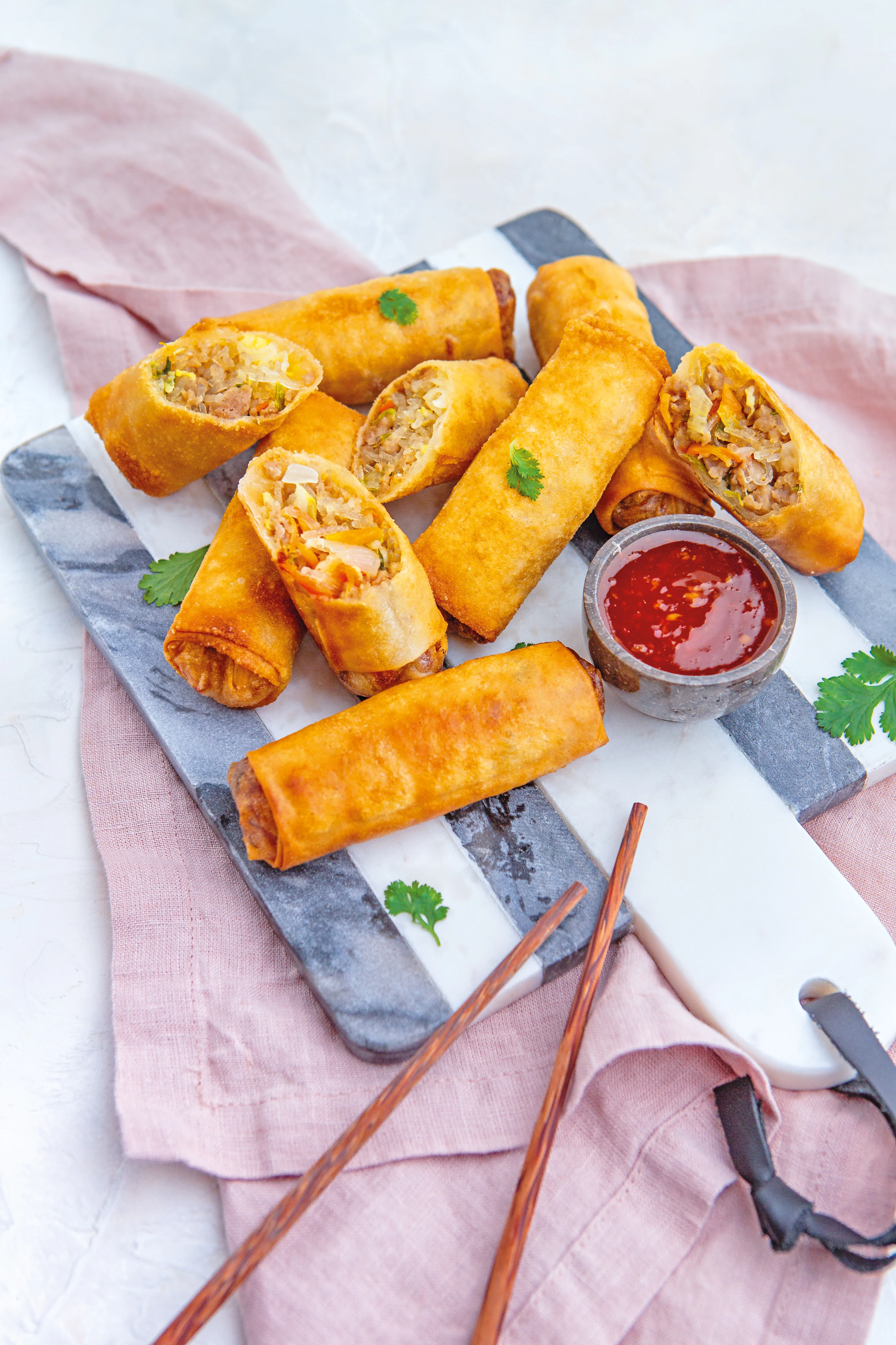 Frühlingsrollen mit Faschiertem