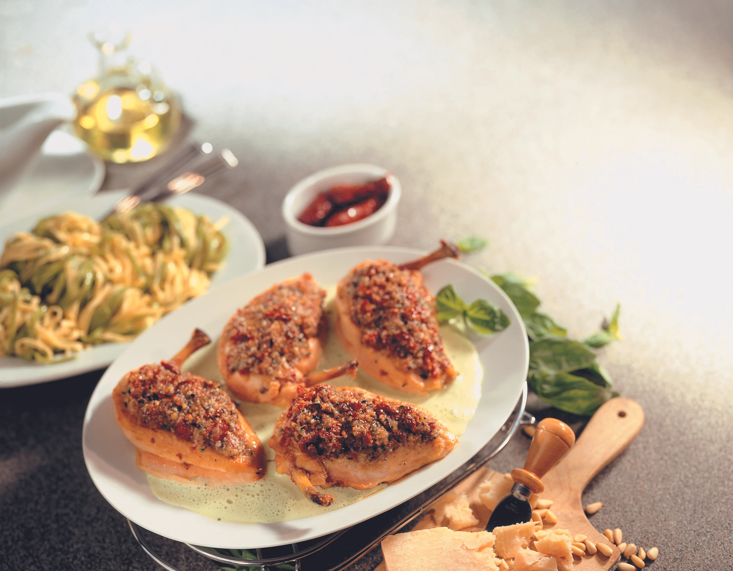 Überbackene Hühnerfilets mit Basilikumsauce