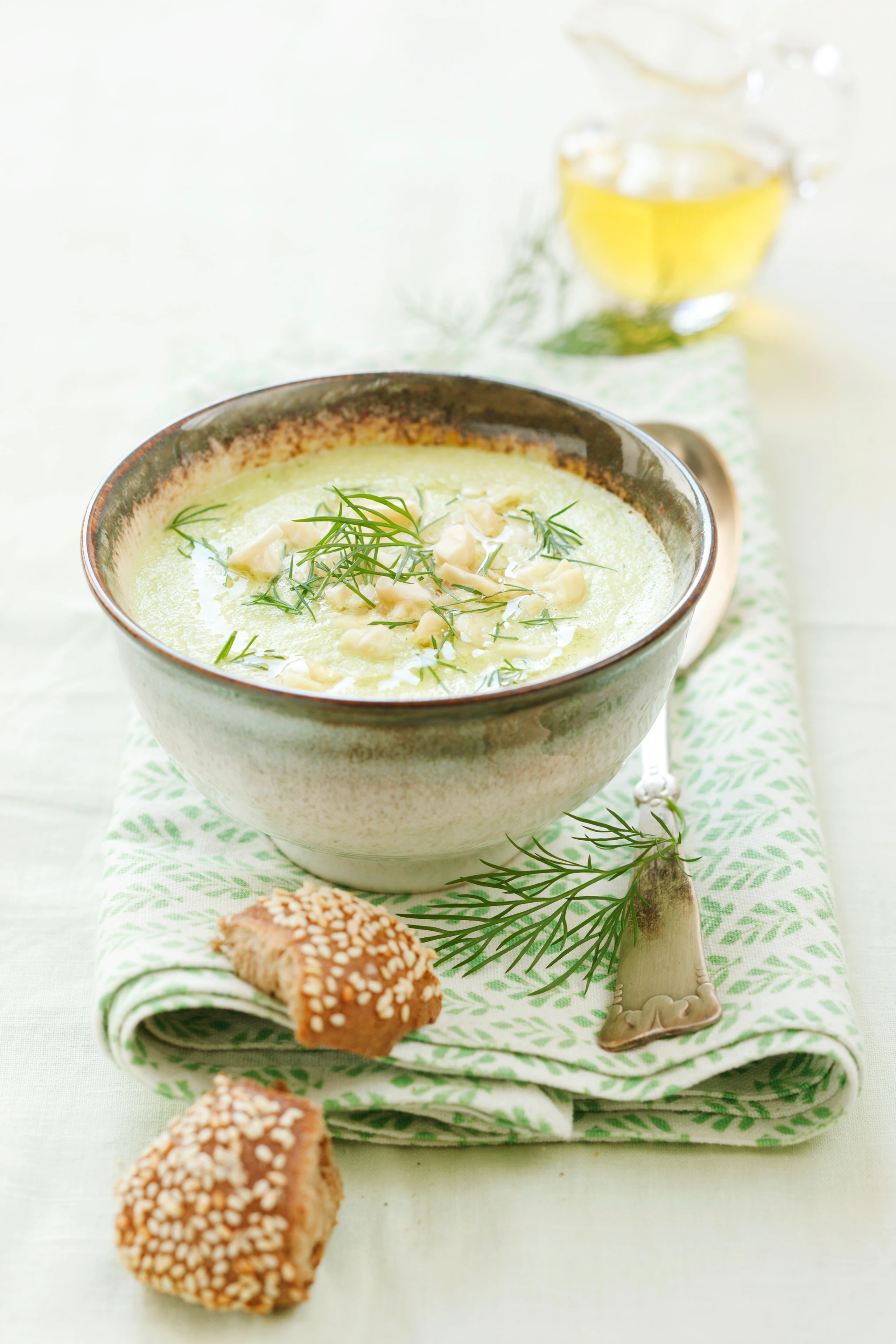 Kalte Zucchini-Zitronensuppe