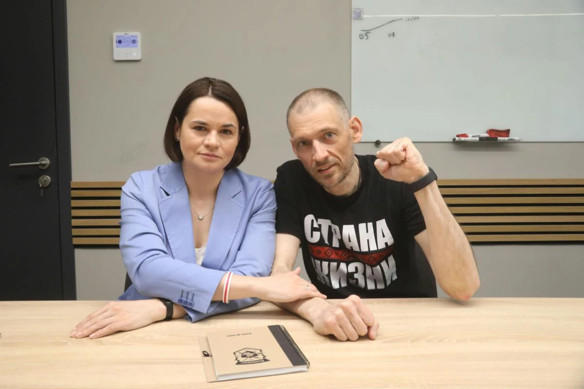 Tichanowskaja und Tichanowski setzen Kampf fort