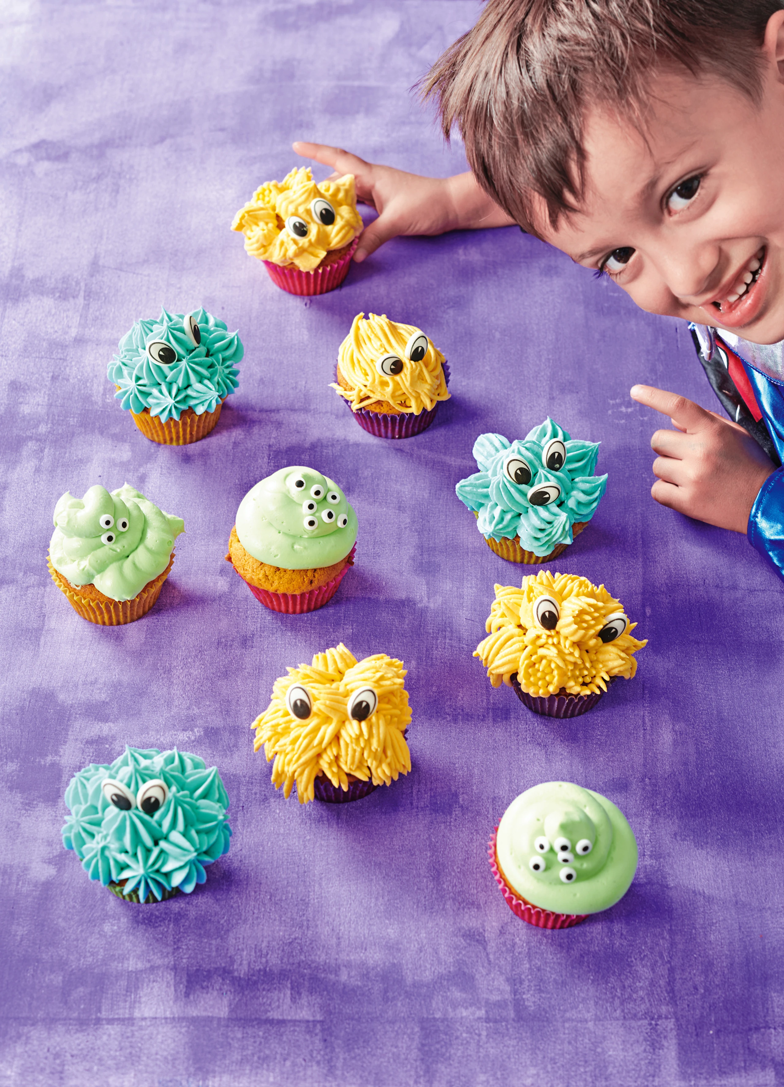 Süße Monster-Cupcakes für Halloween