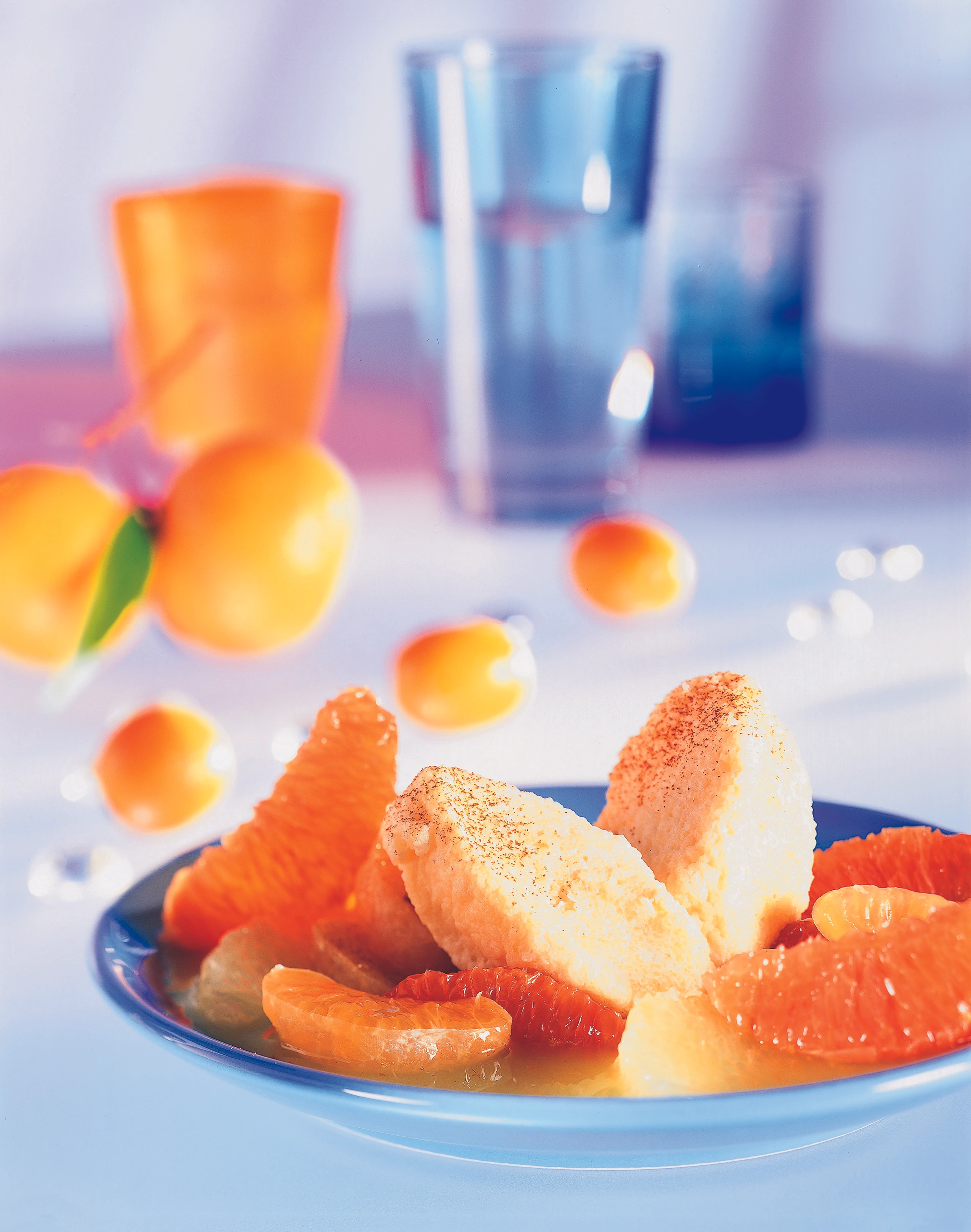 Flaumige Topfen-Nockerln mit Zitrusfrüchtesalat