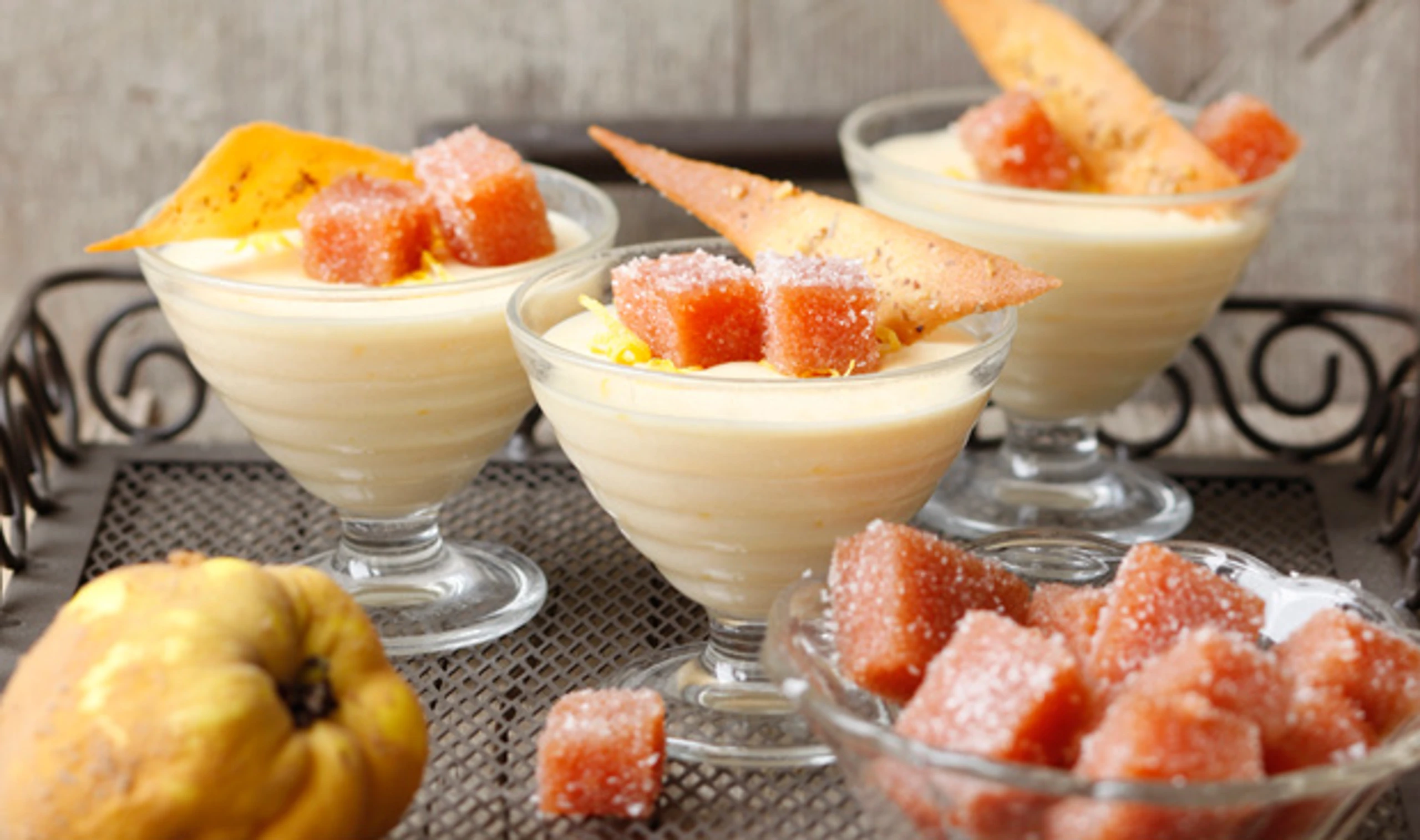 Zitronencreme mit Quittenkas