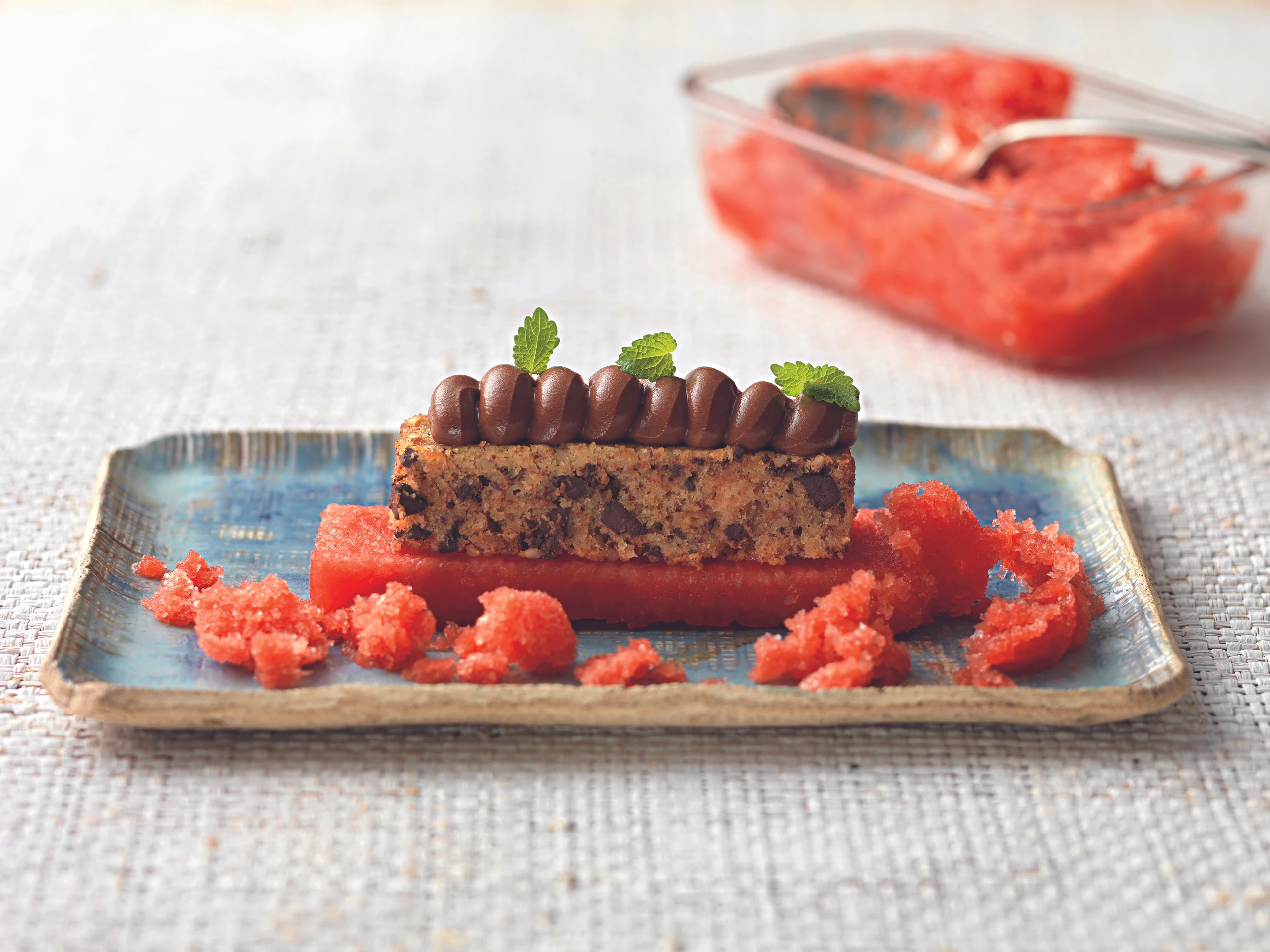 Melonen-Granité mit Nusskuchen