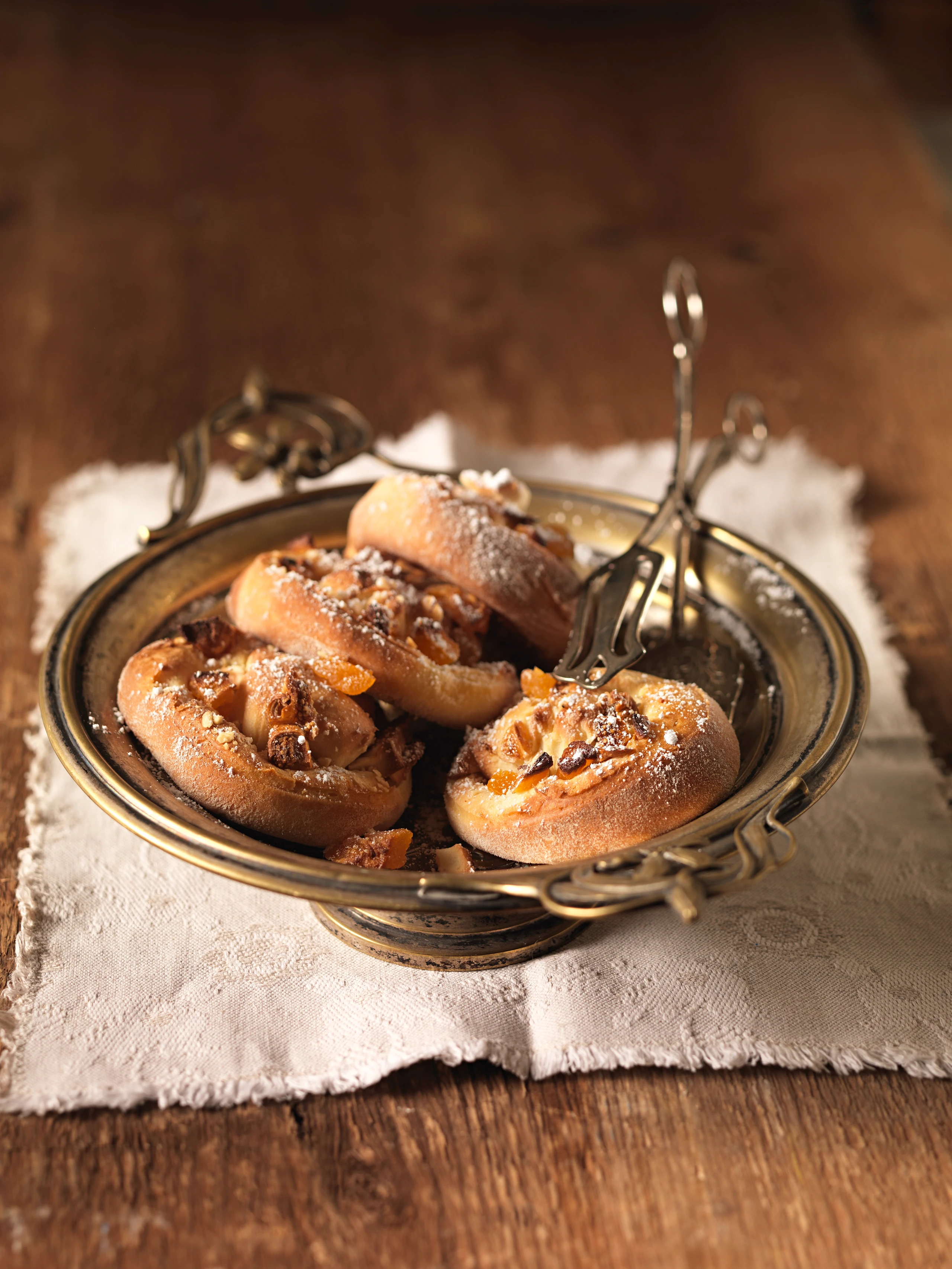 Fruchtschnecken aus Krapfenteig