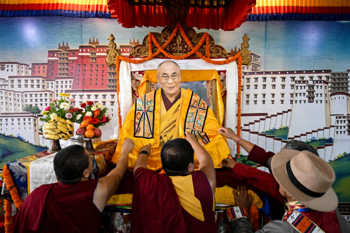 Feierlichkeiten zum Geburtstag des Dalai Lama