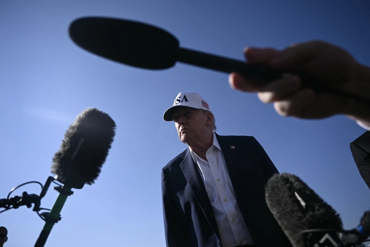Donald Trump will an Zollerhöhungen mit 1. August festhalten
