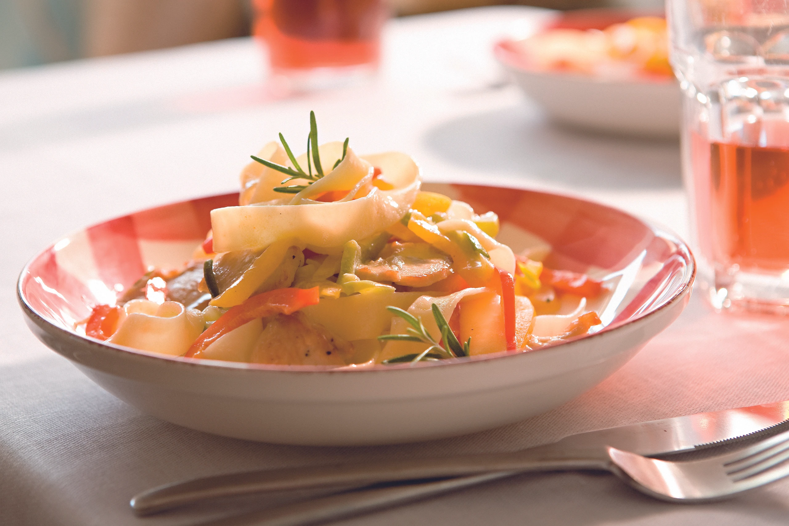 Paprika-Puten-Pfanne „Tricolore“