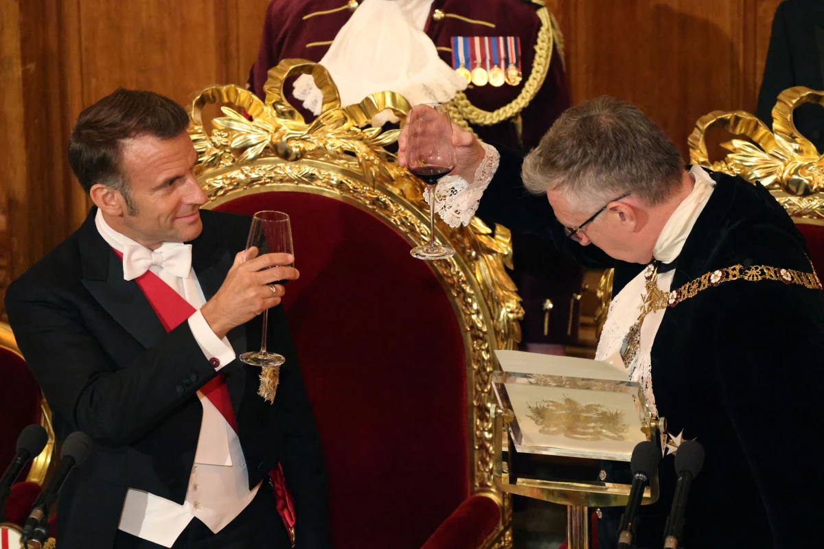 Frankreichs Präsident Macron ist derzeit auf Besuch in London
