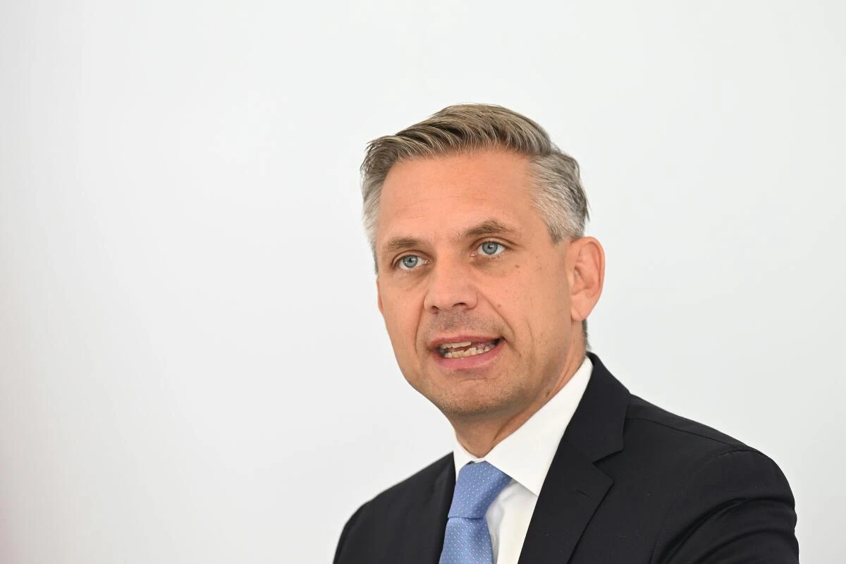 Wirtschaftsminister Wolfgang Hattmannsdorfer reist nach Rom