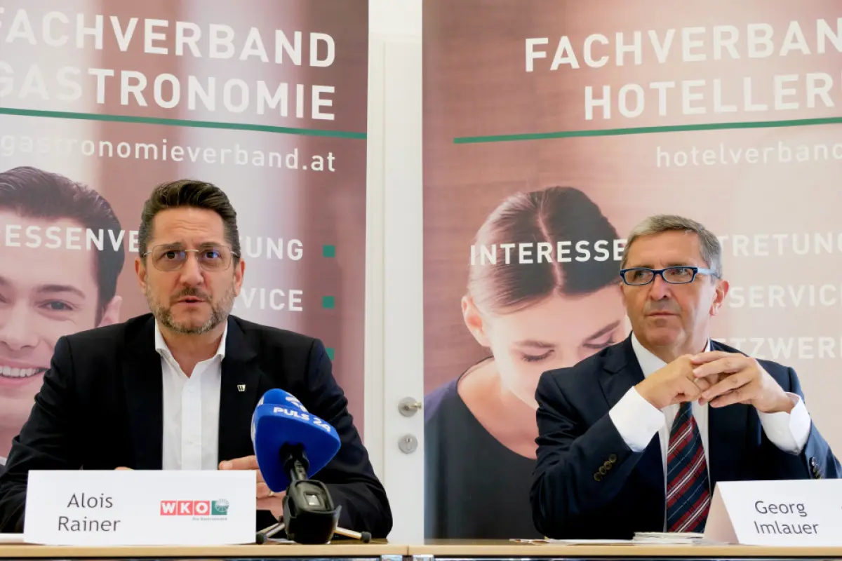 WKÖ-Gastro-Obmann Rainer und Hotellerie-Pendant Imlauer