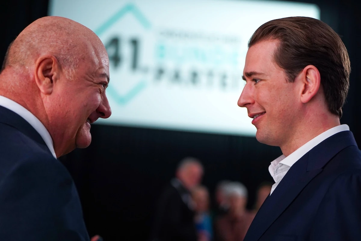 Politik Backstage: Türkise Panikattacken, pinkes Bauchgrimmen