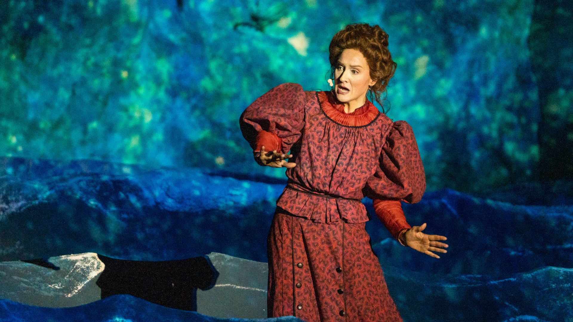 © wearegiving Blurred image background