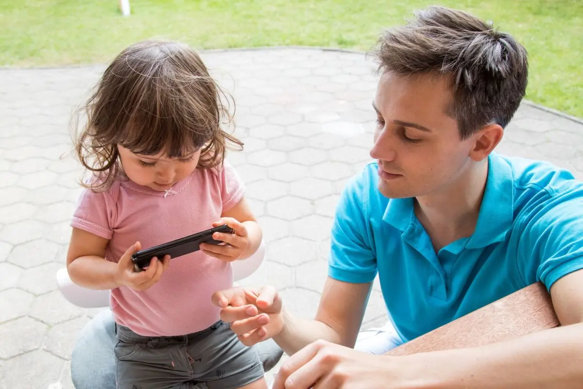 Das Smartphone sollte kein Babysitter sein