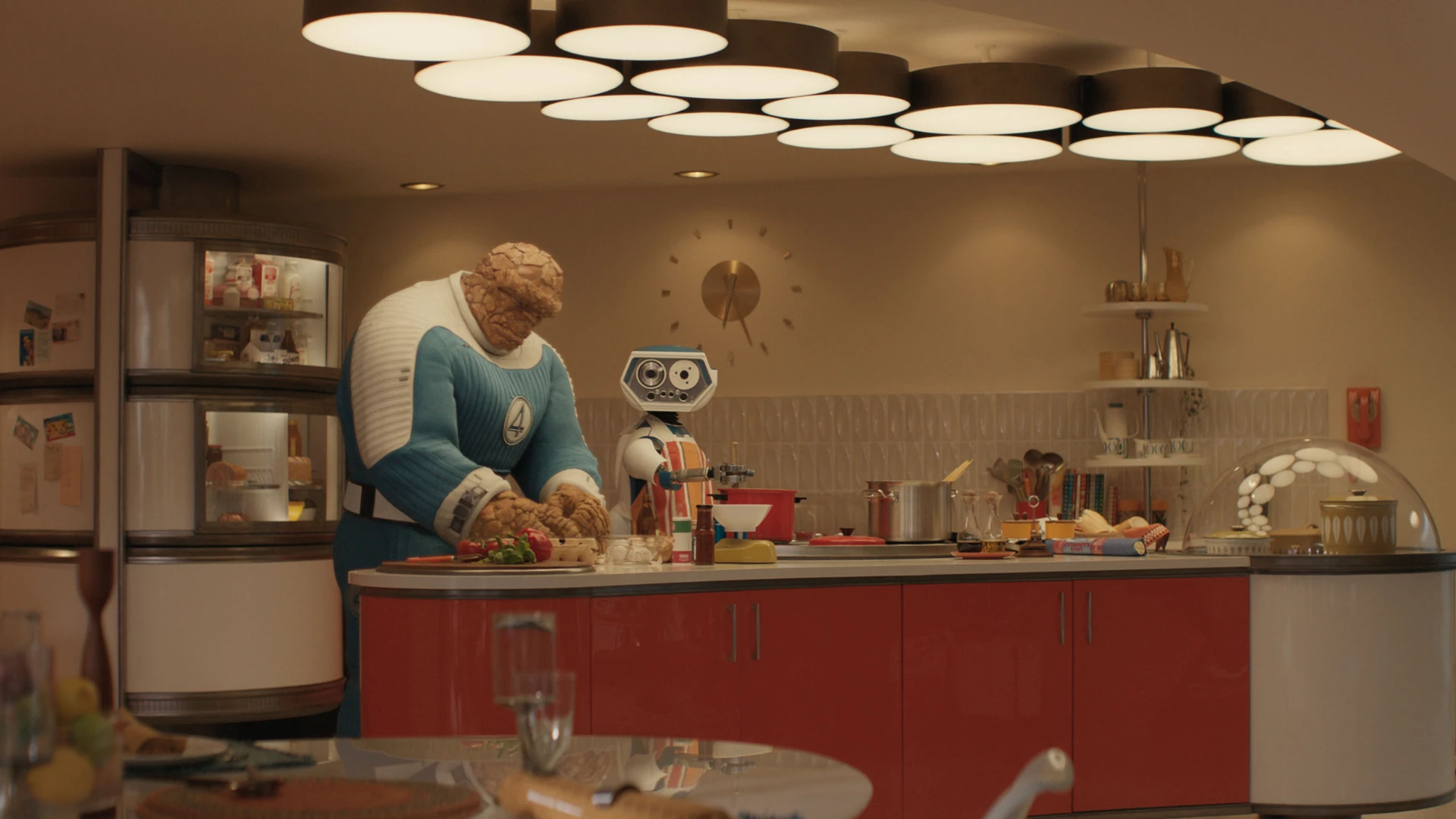 Fantastic Four Figur in der Küche