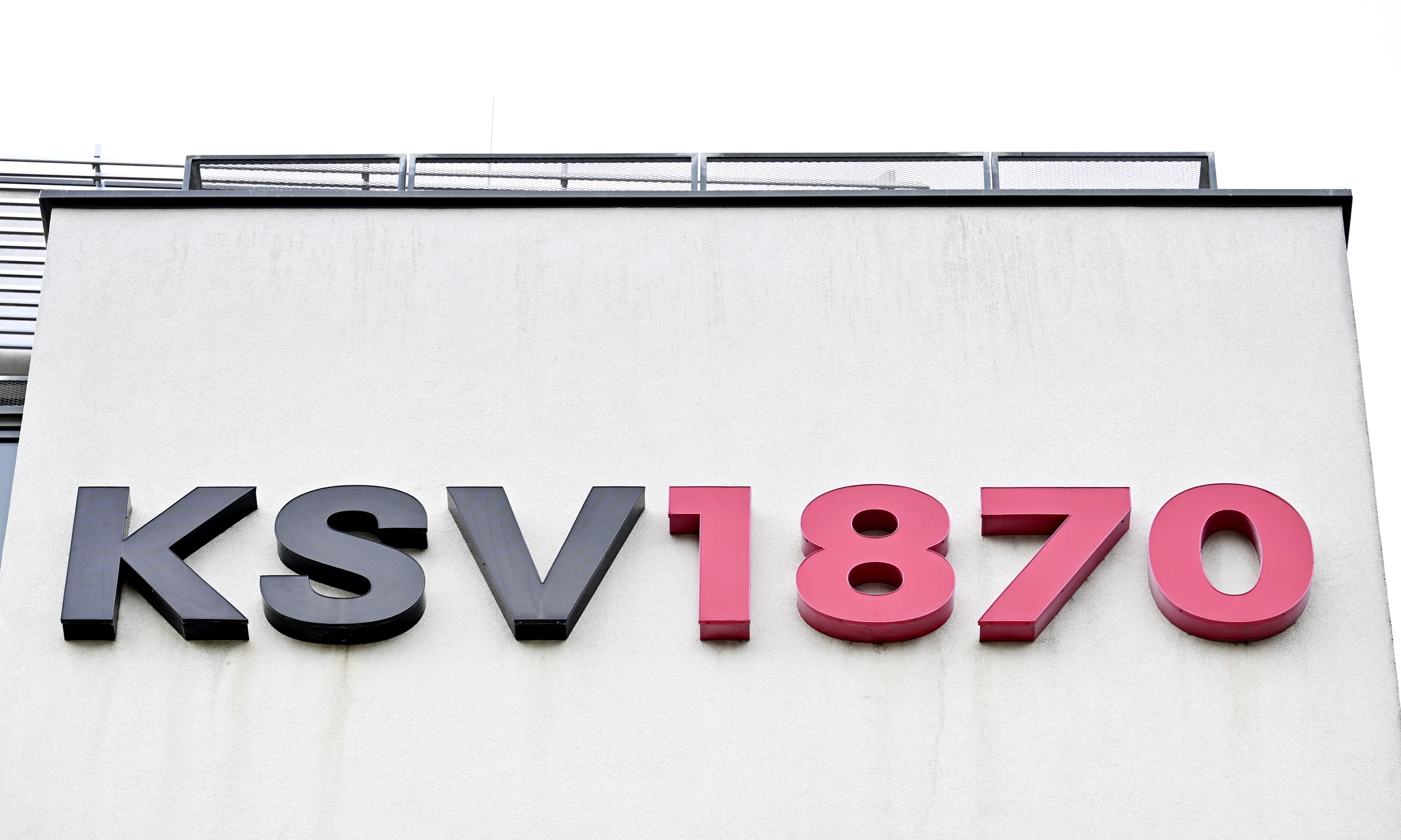 KSV1870: Jeder zweite Betrieb klagt über Arbeitskräftemangel