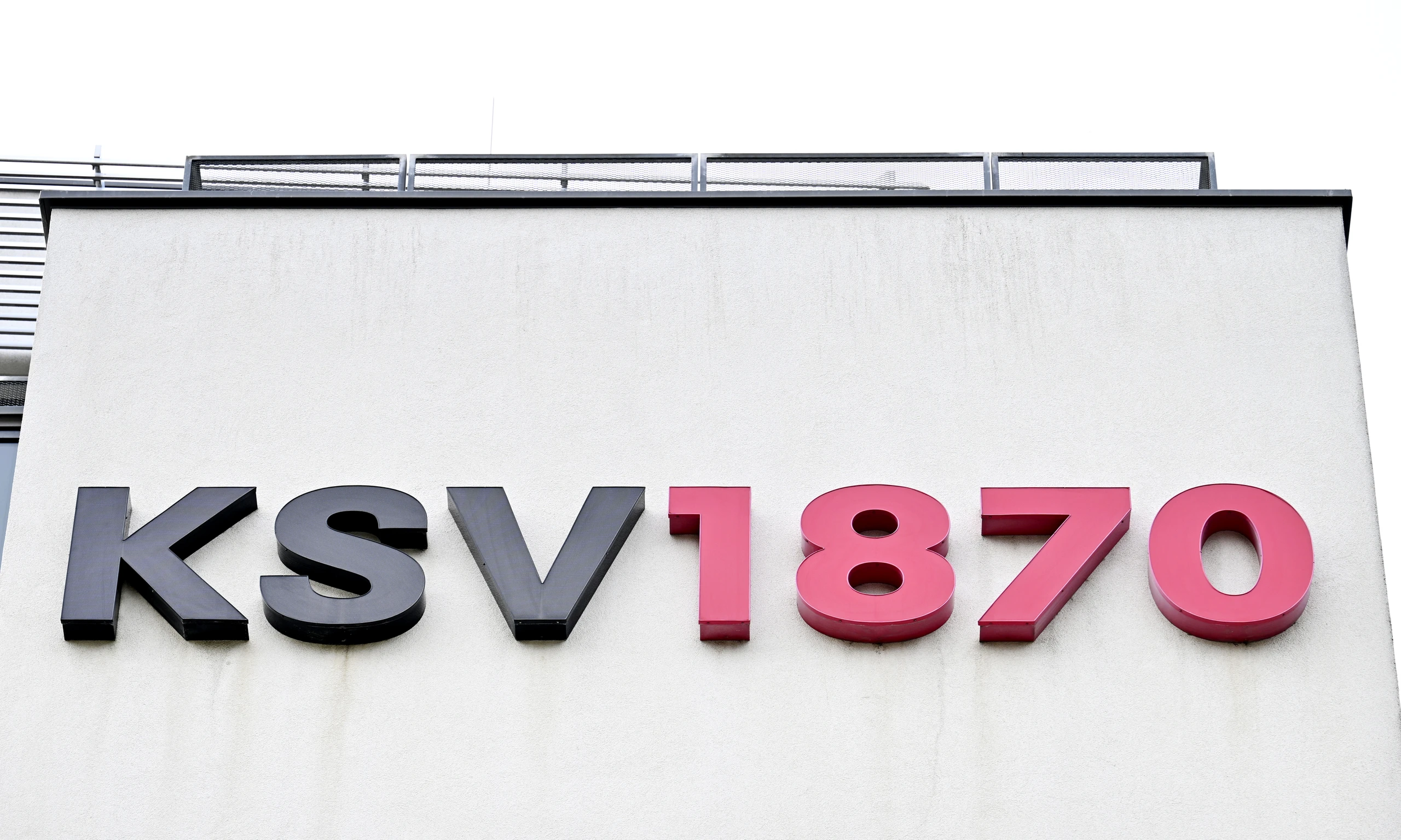 KSV1870: Jeder zweite Betrieb klagt über Arbeitskräftemangel