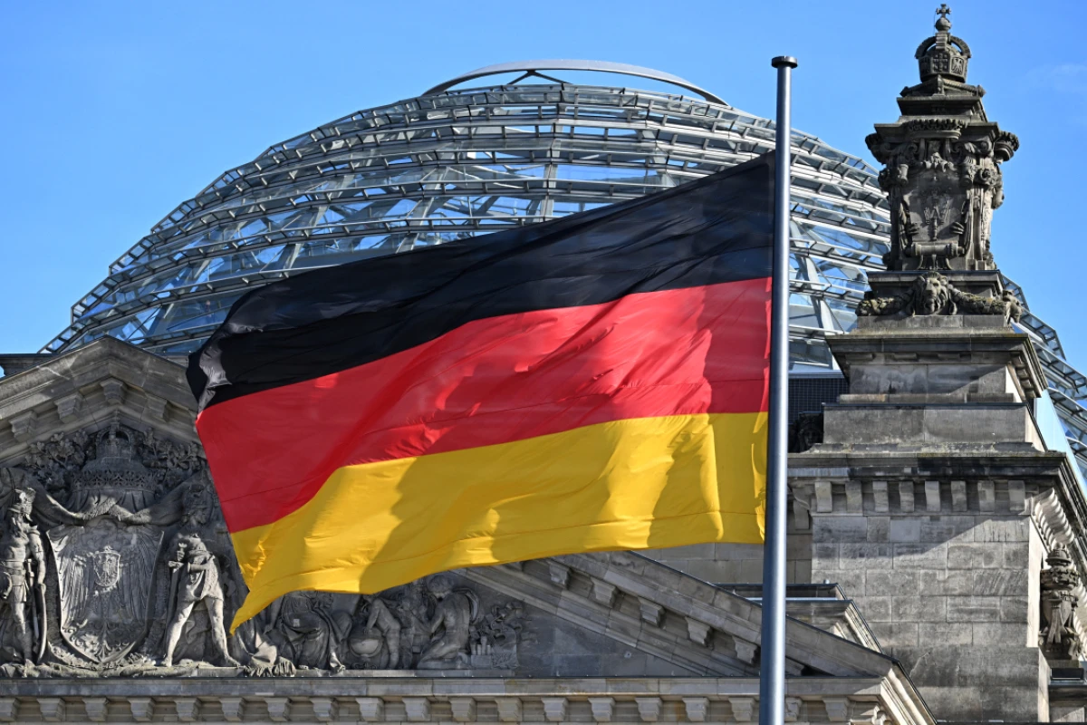 Geschäftsklima-Index stieg von minus 20,5 auf minus 16,7 Punkte