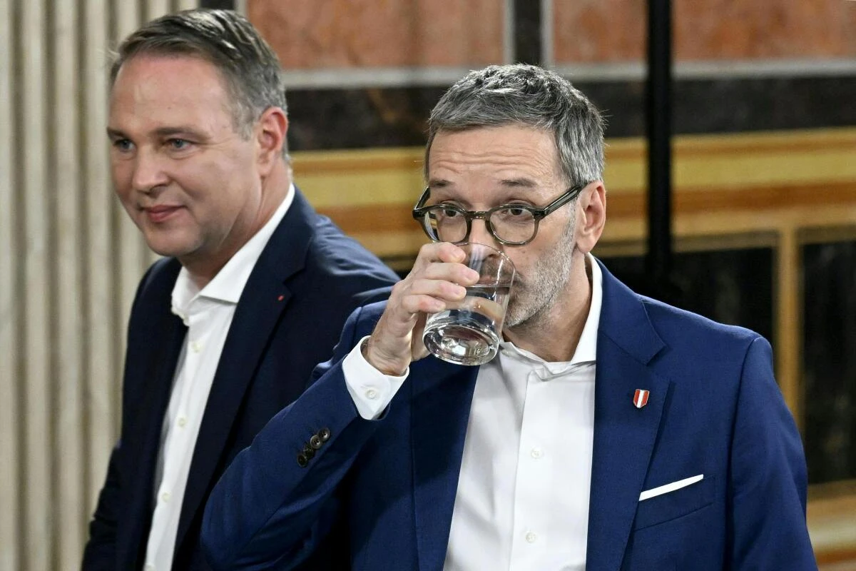 Vizekanzler Babler (l.) hat FPÖ-Chef Kickl angezeigt